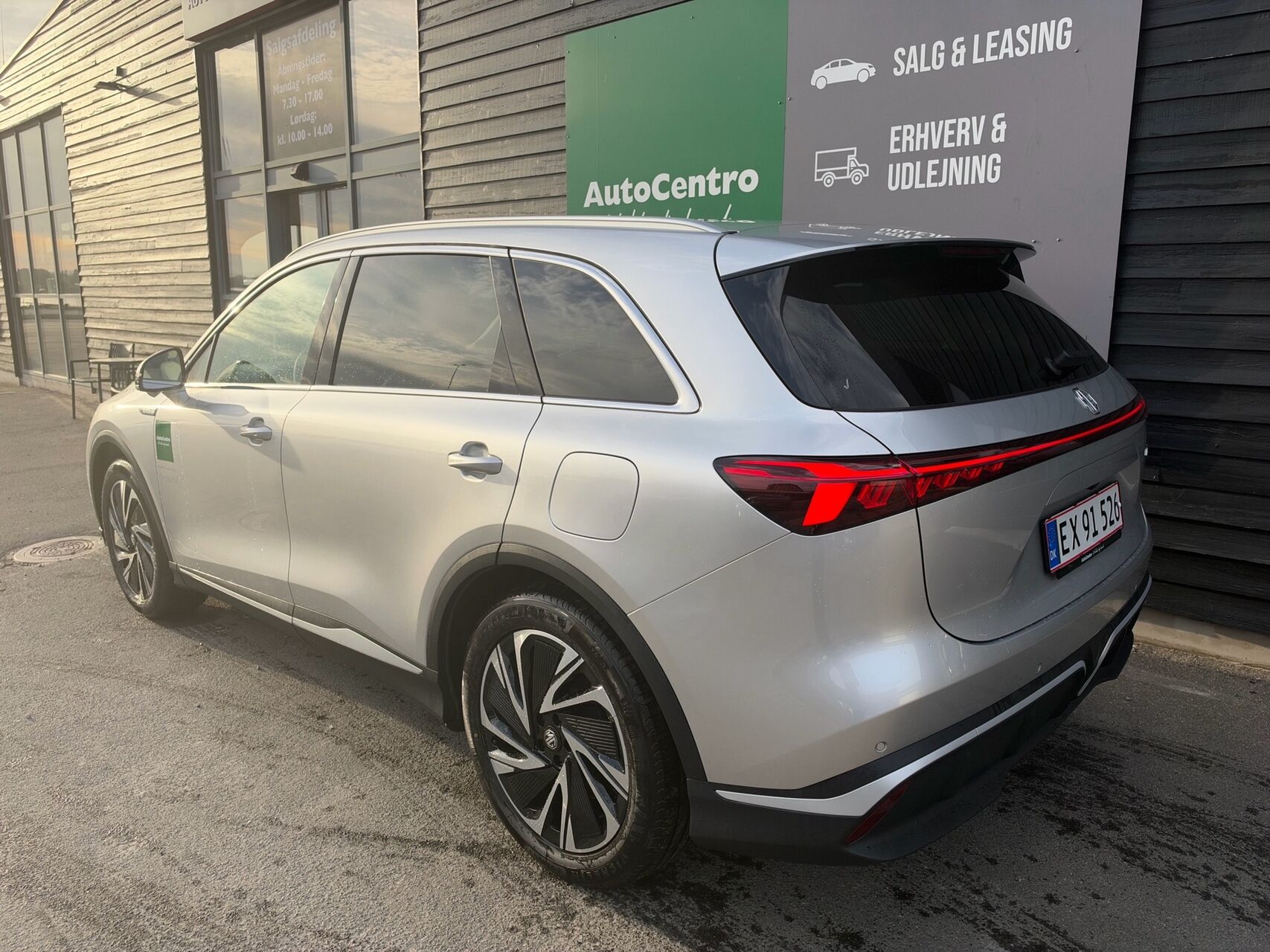 Billede af MG MGS6 Electric Long Range Luxury 245HK 5d Aut.