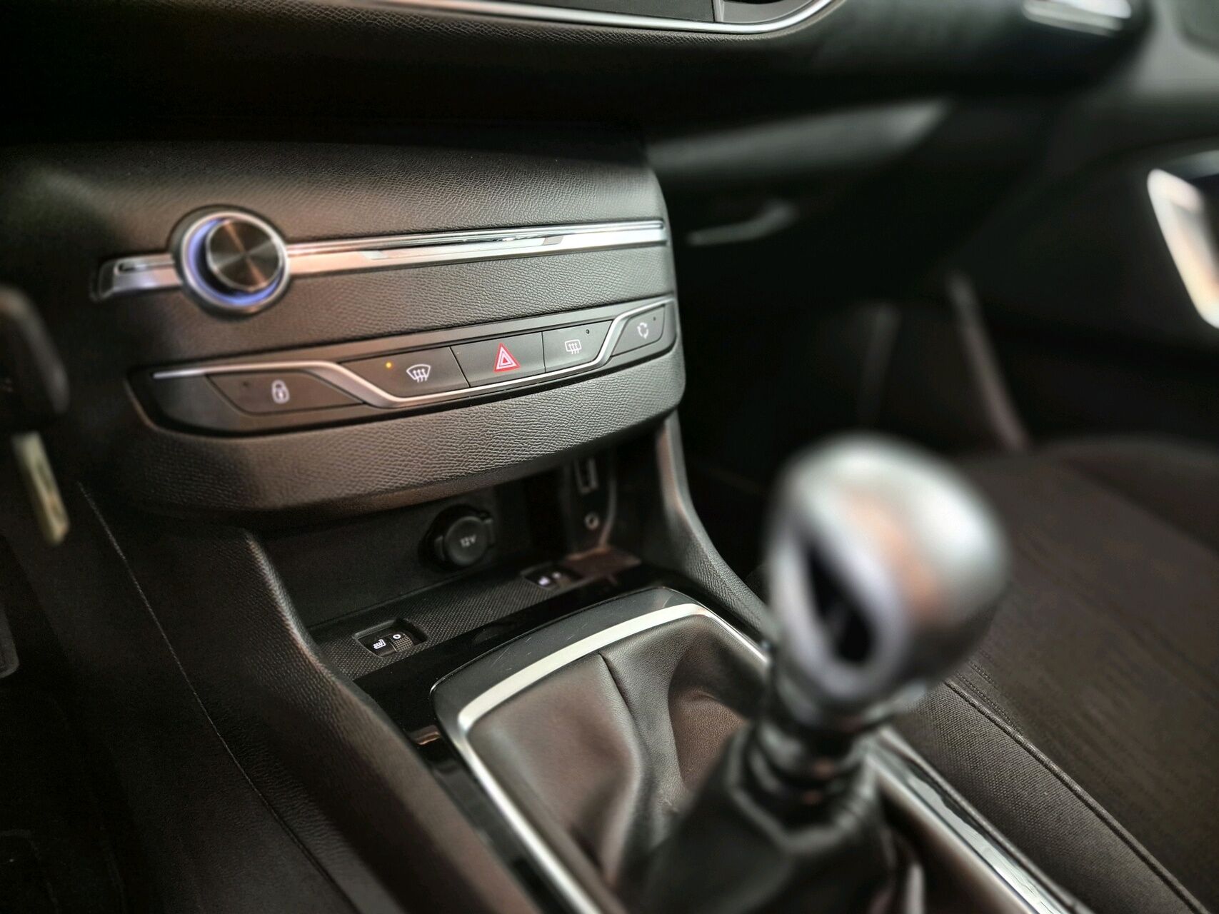 Billede af Peugeot 308 SW 1,6 BlueHDi Active 120HK Stc 6g