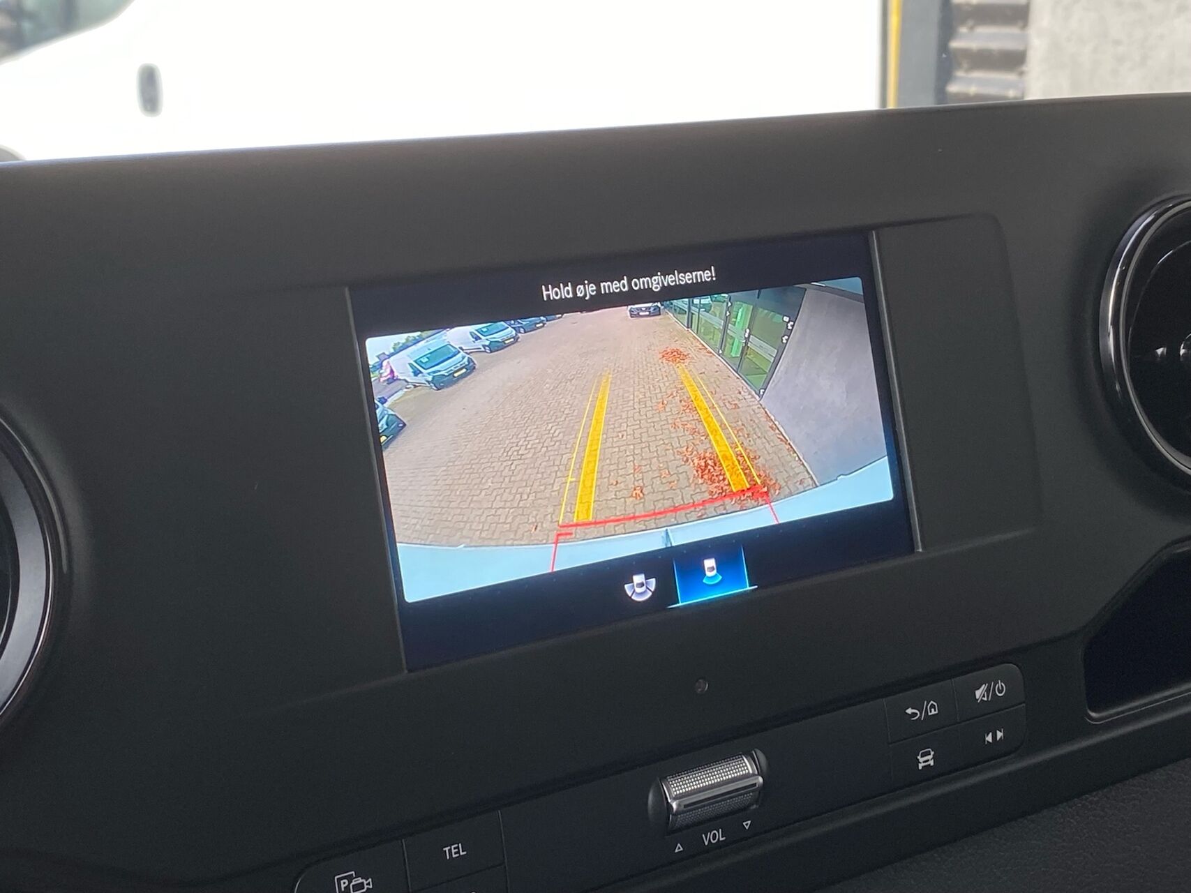 Billede af Mercedes-Benz Sprinter 317 2,0 CDI A4 H2 RWD 9G-Tronic 170HK Van Aut.