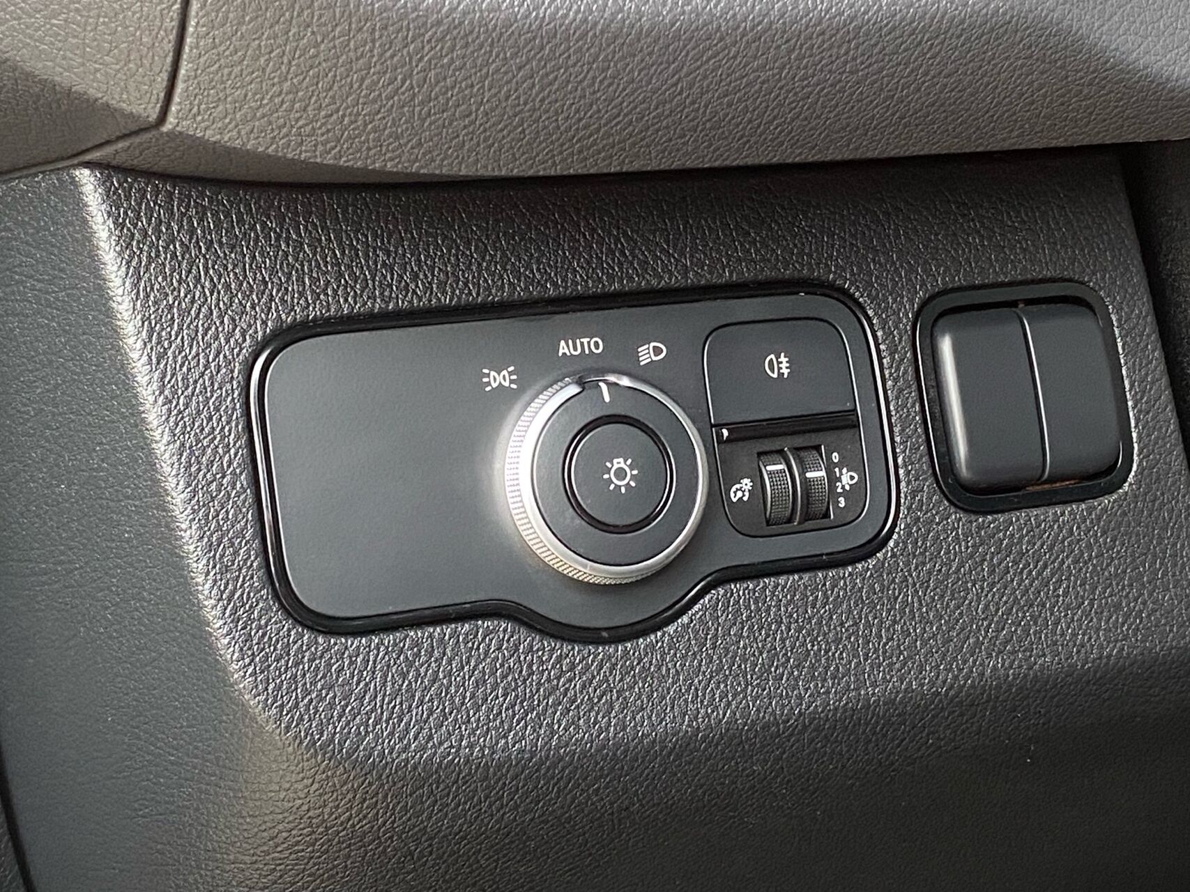 Billede af Mercedes-Benz Sprinter 317 2,0 CDI A4 H2 RWD 9G-Tronic 170HK Van Aut.