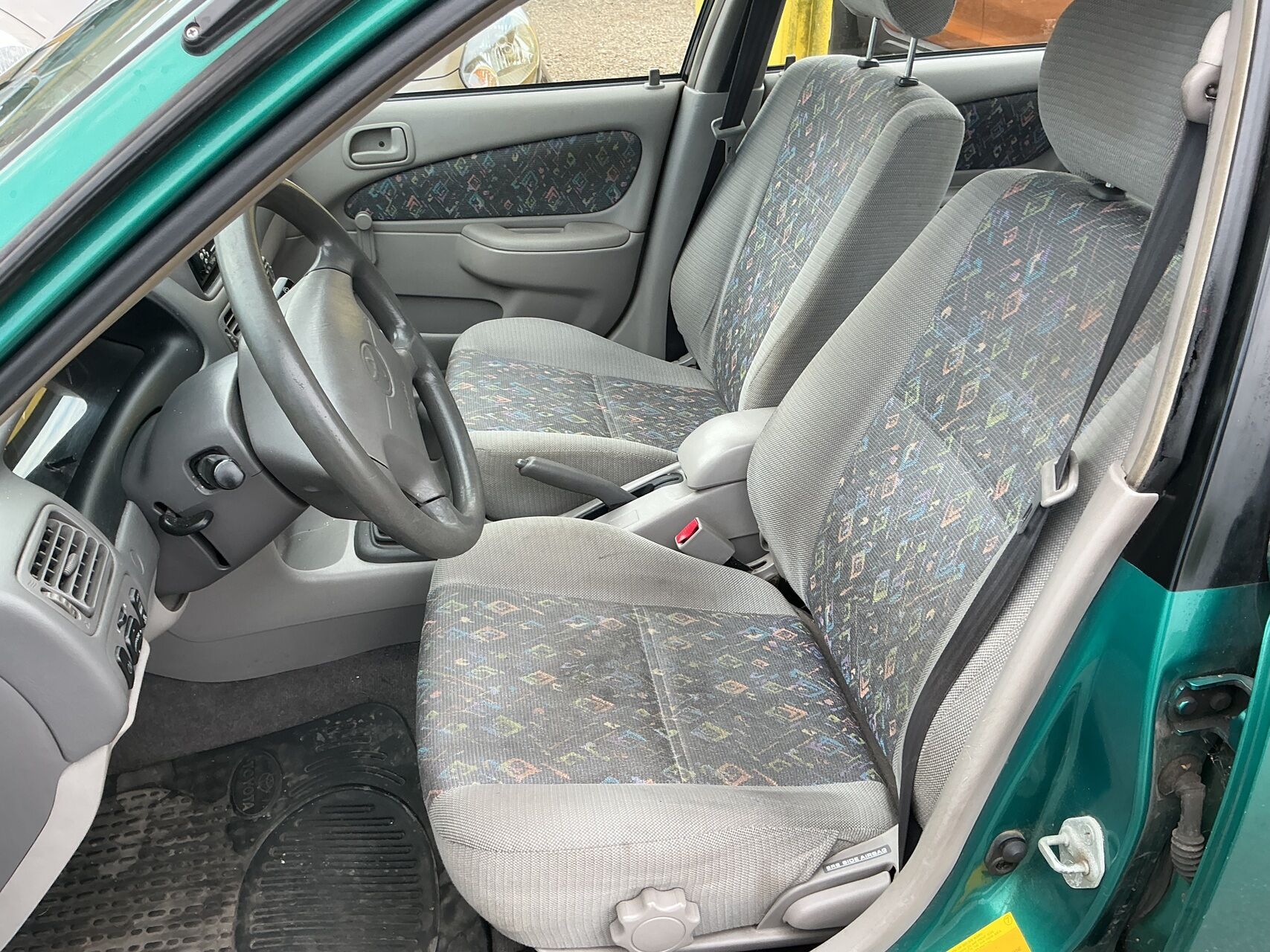 Billede af Toyota Corolla 1,6 Linea Terra 110HK
