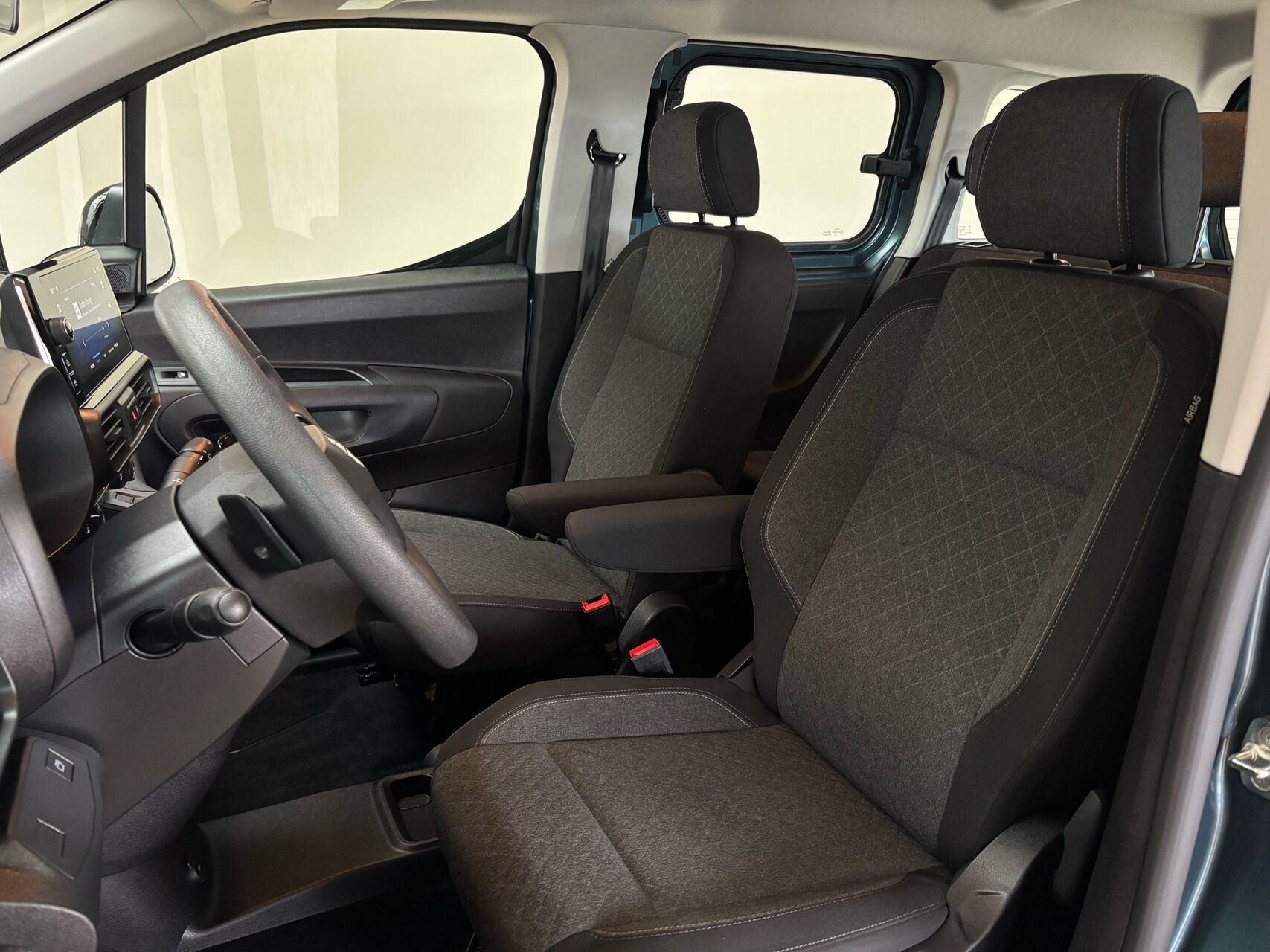 Billede af Opel Combo-e Life L1 EL Edition 136HK Aut.