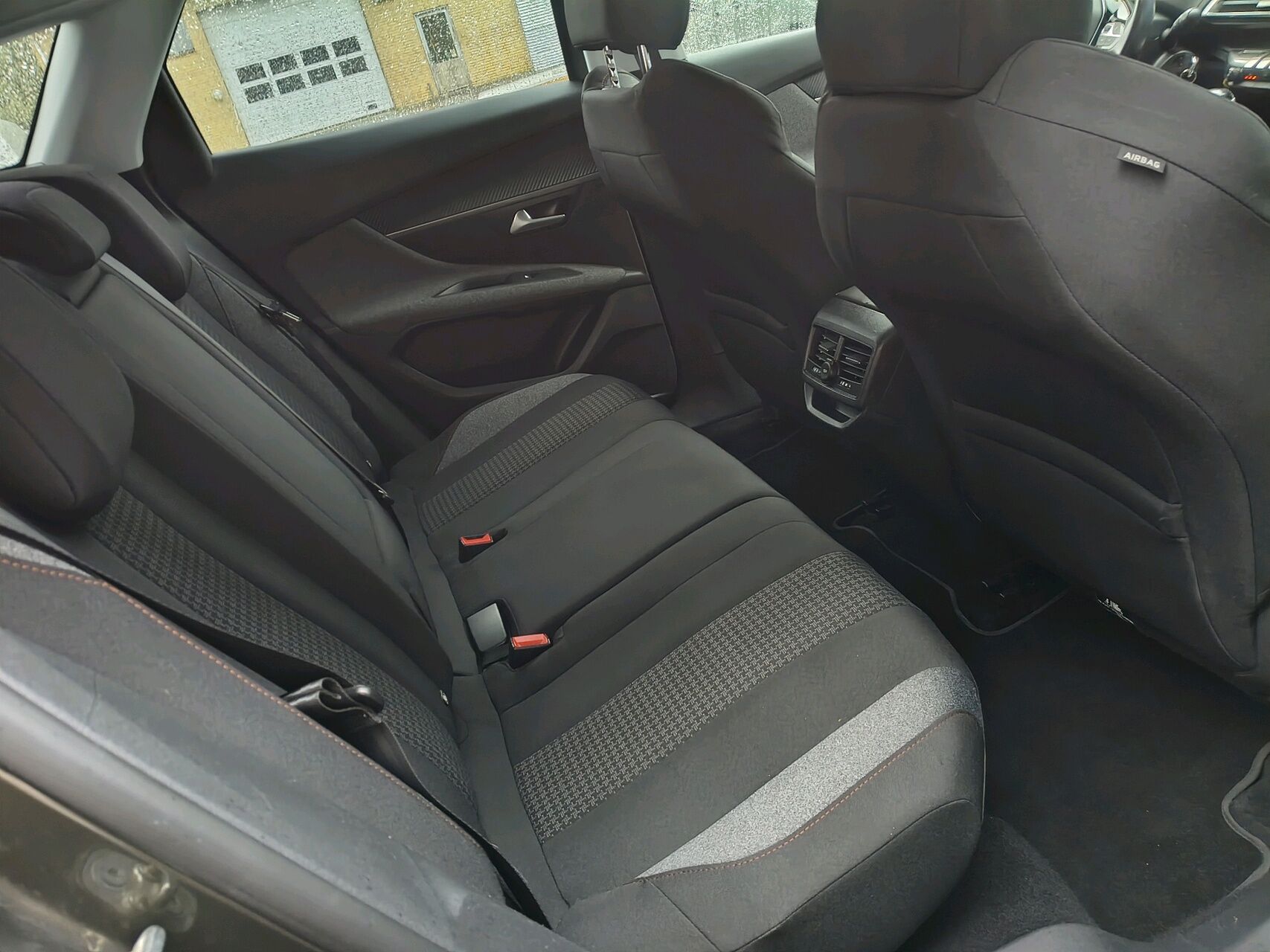Billede af Peugeot 3008 1,2 e-THP Active 130HK 5d 6g