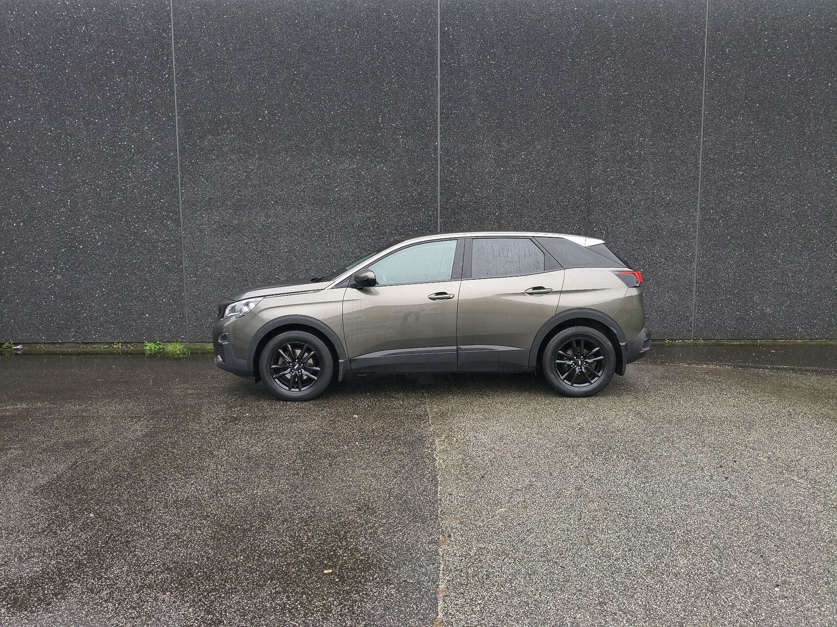 Billede af Peugeot 3008 1,2 e-THP Active 130HK 5d 6g