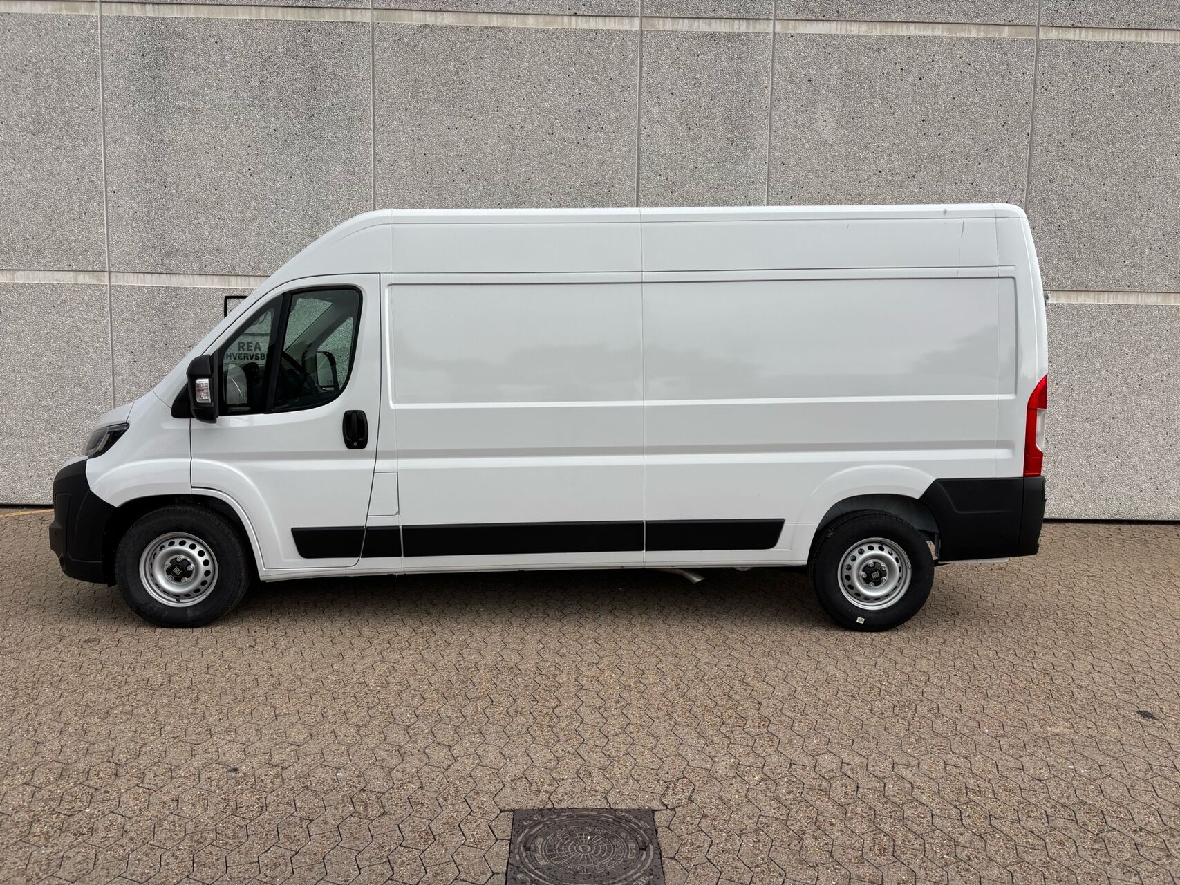 Billede af Fiat Ducato 35M L3H2 2,2 Multijet Comfort 180HK Van 8g Aut.