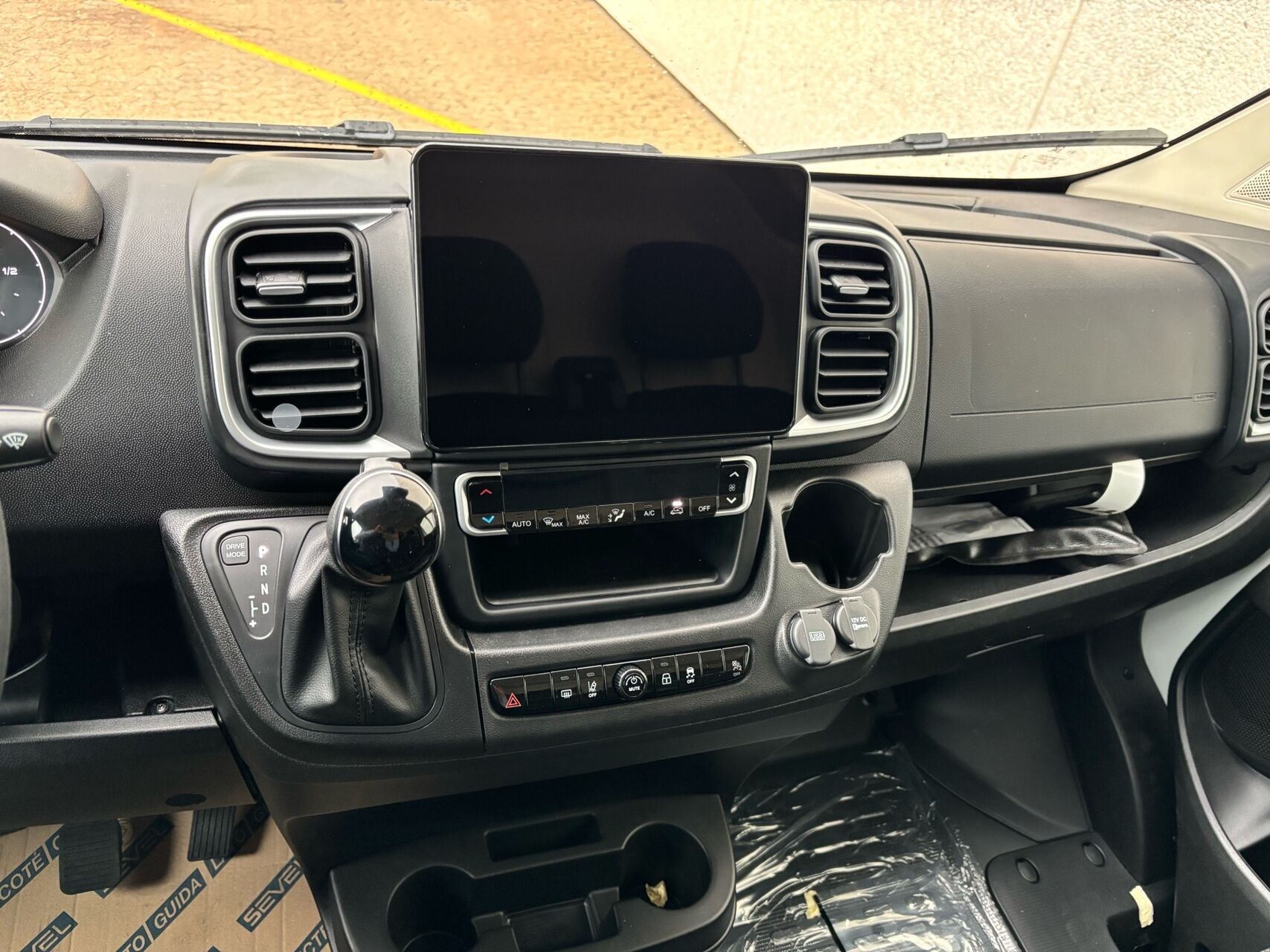 Billede af Fiat Ducato 35M L3H2 2,2 Multijet Comfort 180HK Van 8g Aut.