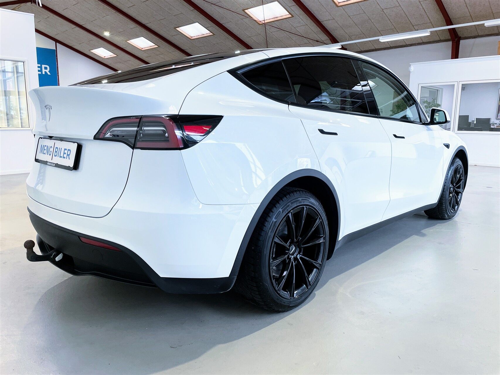 Billede af Tesla Model Y EL RWD 299HK 5d Aut.