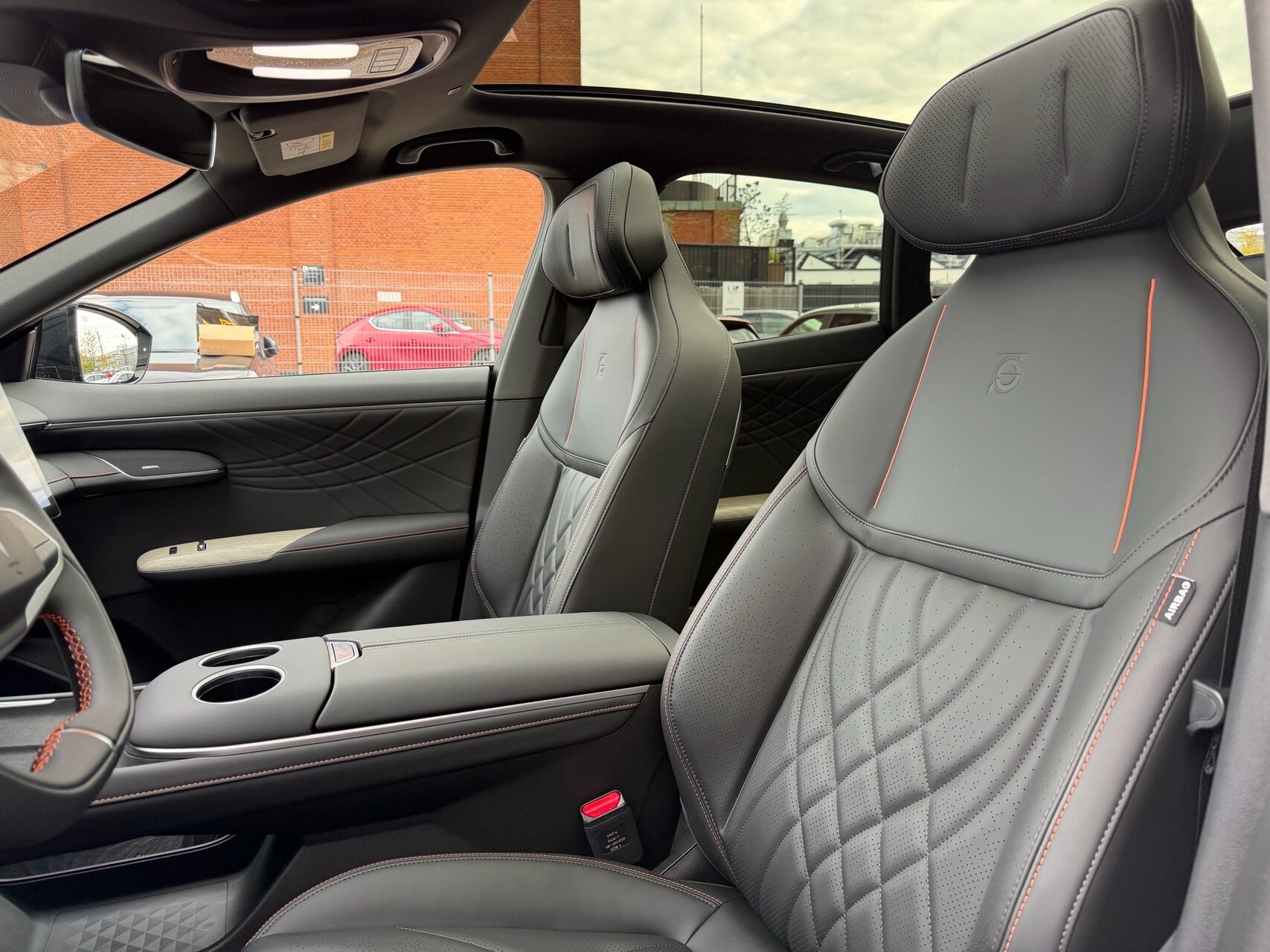 Billede af Changan Deepal S07 EL Max Plus T 258HK 5d Aut.
