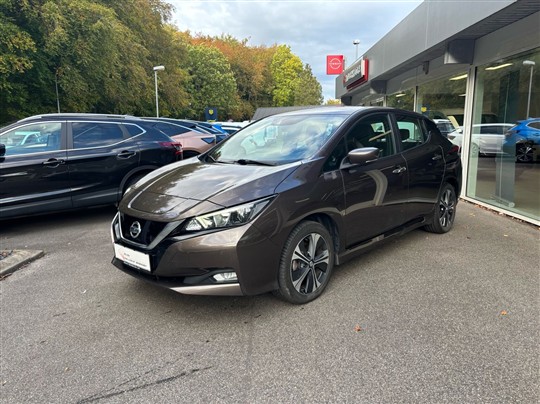 Nissan Leaf EL Acenta 62 kWh 214HK 5d Aut.