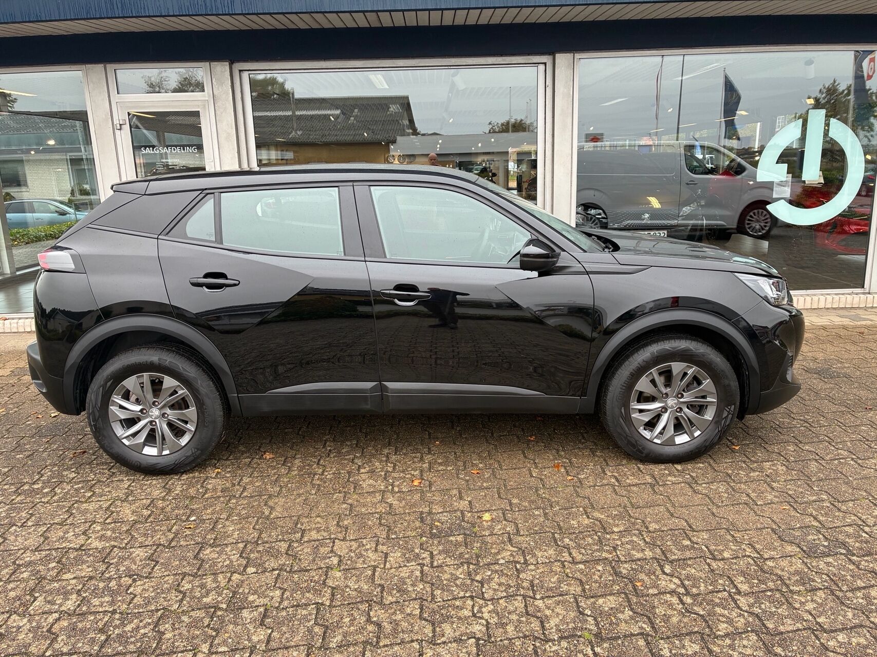 Billede af Peugeot 2008 1,2 PureTech Vision Pack EAT8 130HK 5d 8g Aut.