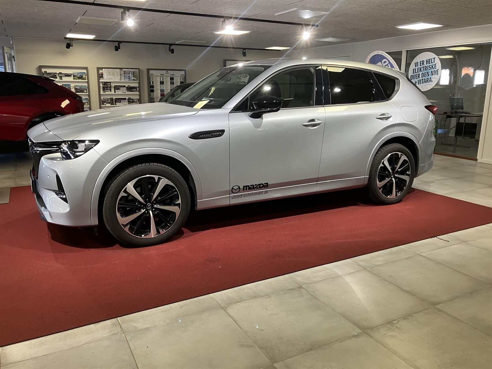 Billede af Mazda CX-60 2,5 e-Skyactiv  Plugin-hybrid Homura AWD 327HK 5d 8g Aut.