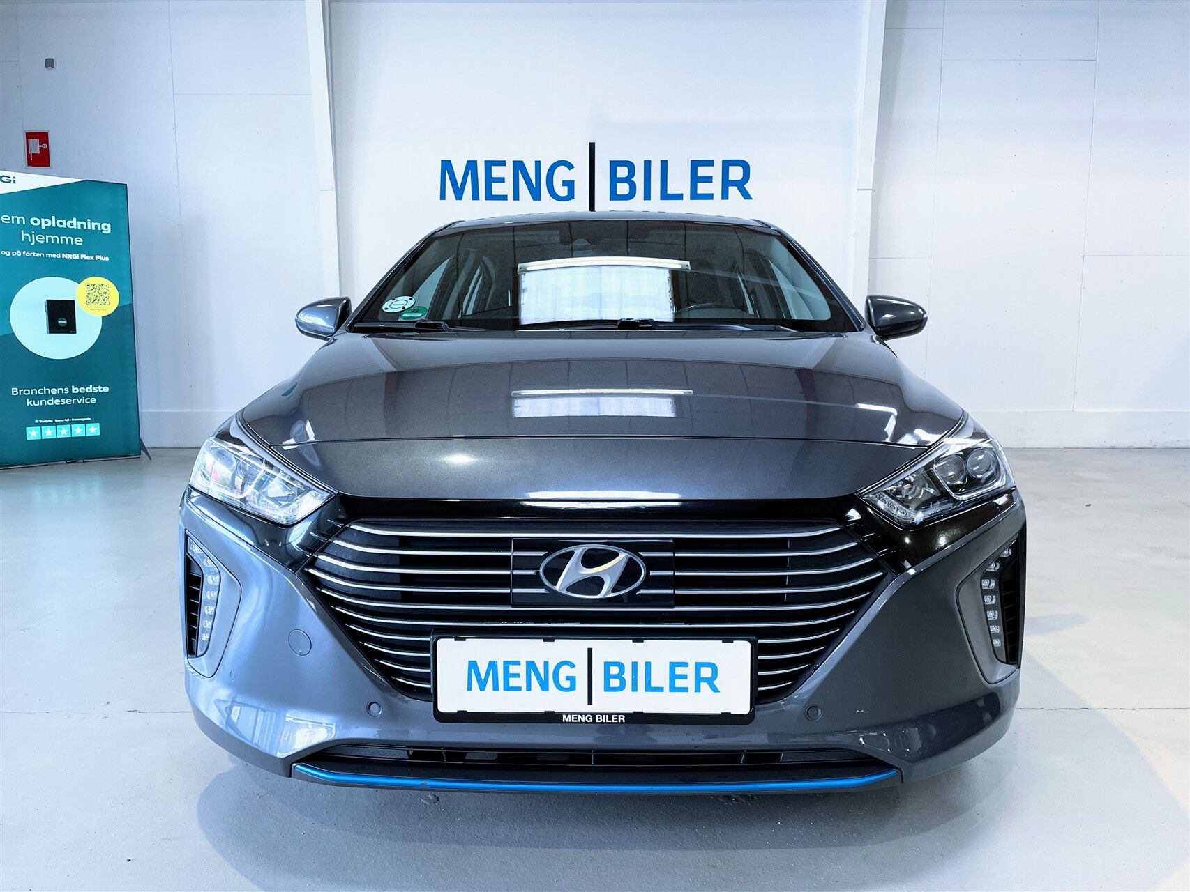 Billede af Hyundai Ioniq 1,6 GDI  Plugin-hybrid Premium plug-in 141HK 5d 6g Aut.