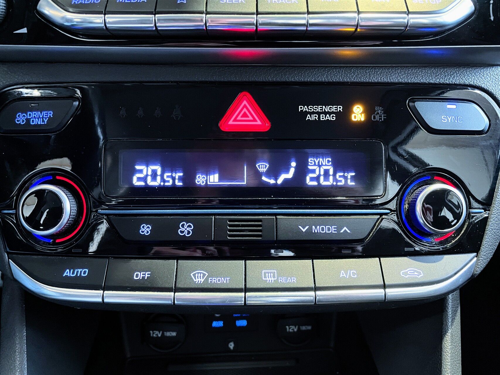 Billede af Hyundai Ioniq 1,6 GDI  Plugin-hybrid Premium plug-in 141HK 5d 6g Aut.