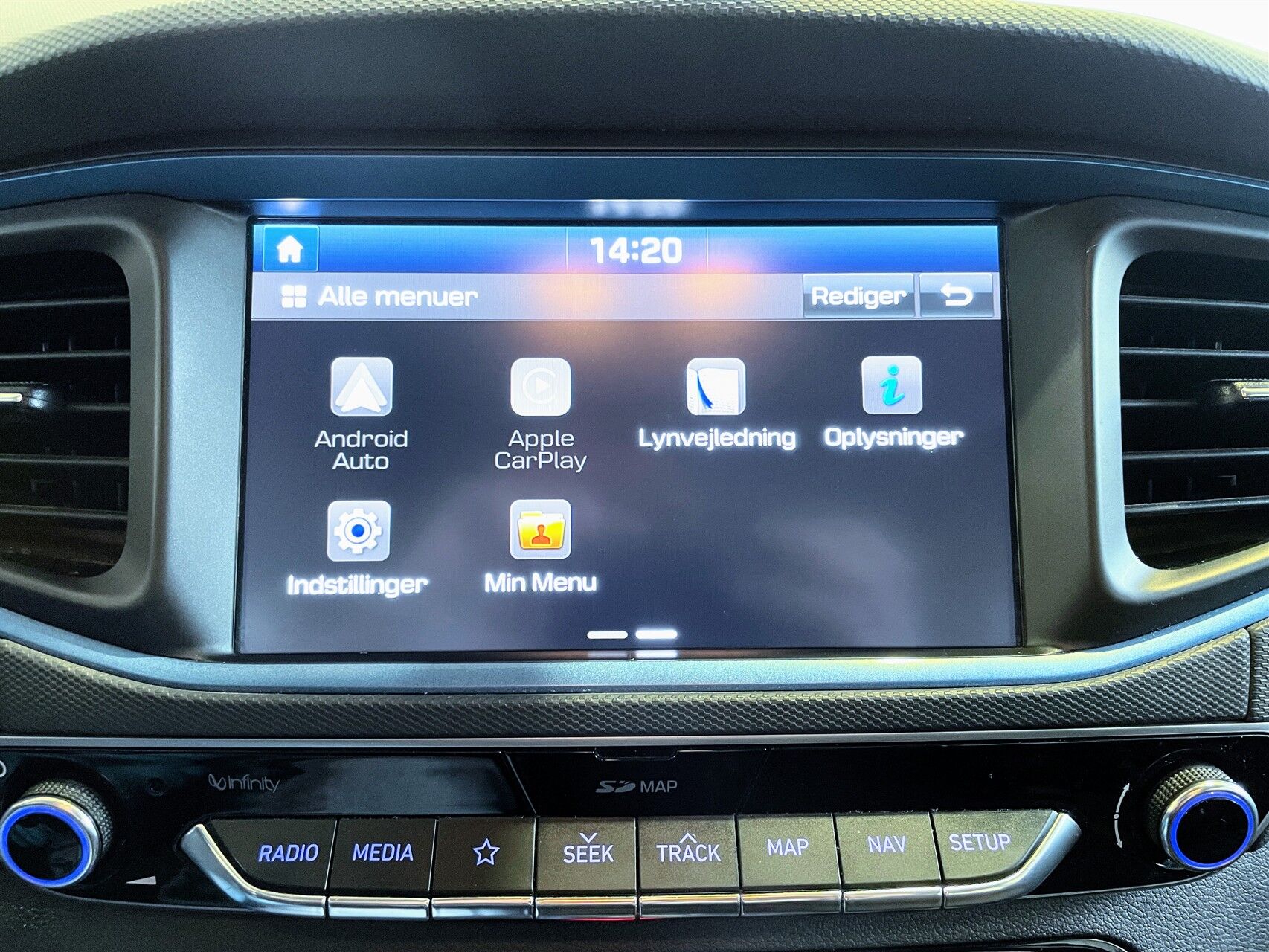 Billede af Hyundai Ioniq 1,6 GDI  Plugin-hybrid Premium plug-in 141HK 5d 6g Aut.