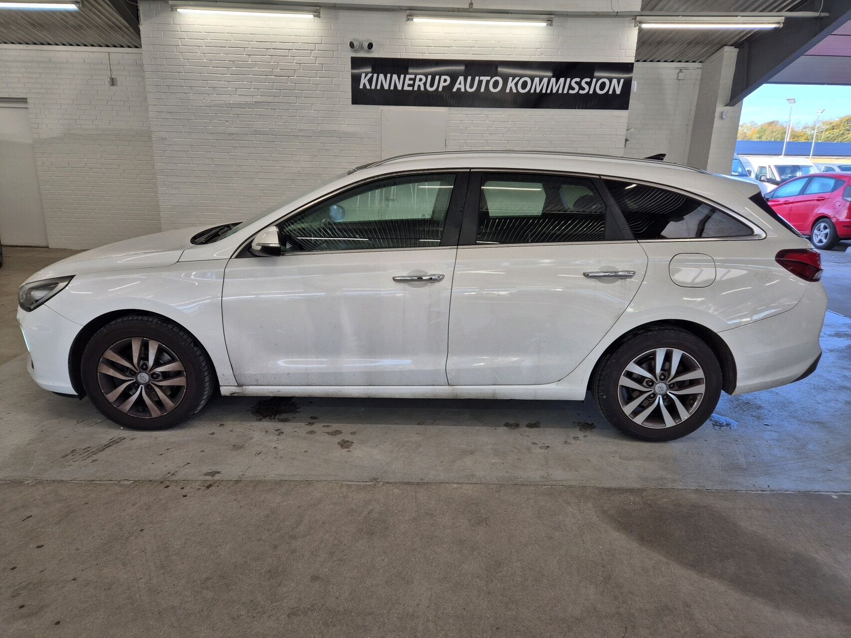 Billede af Hyundai i30 Cw 1,4 T-GDI Premium DCT 140HK Stc 7g Aut.
