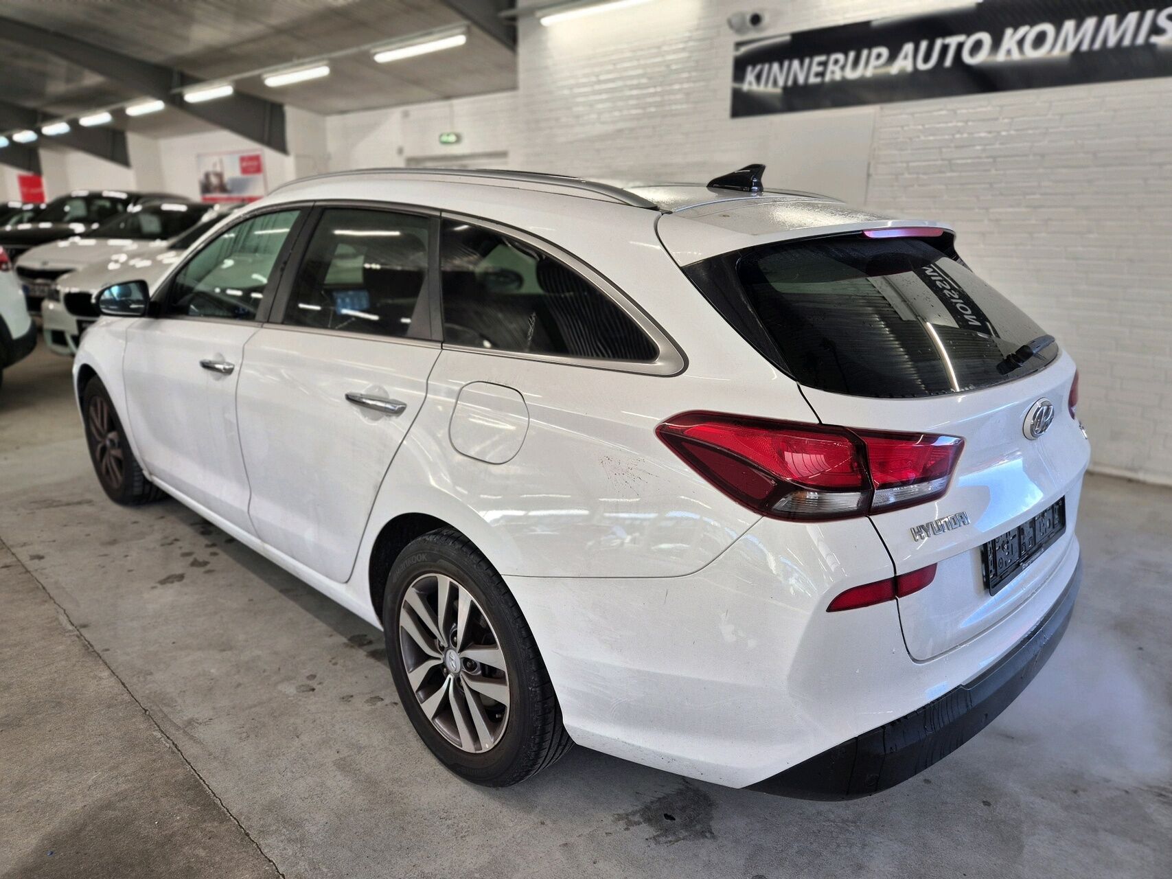 Billede af Hyundai i30 Cw 1,4 T-GDI Premium DCT 140HK Stc 7g Aut.
