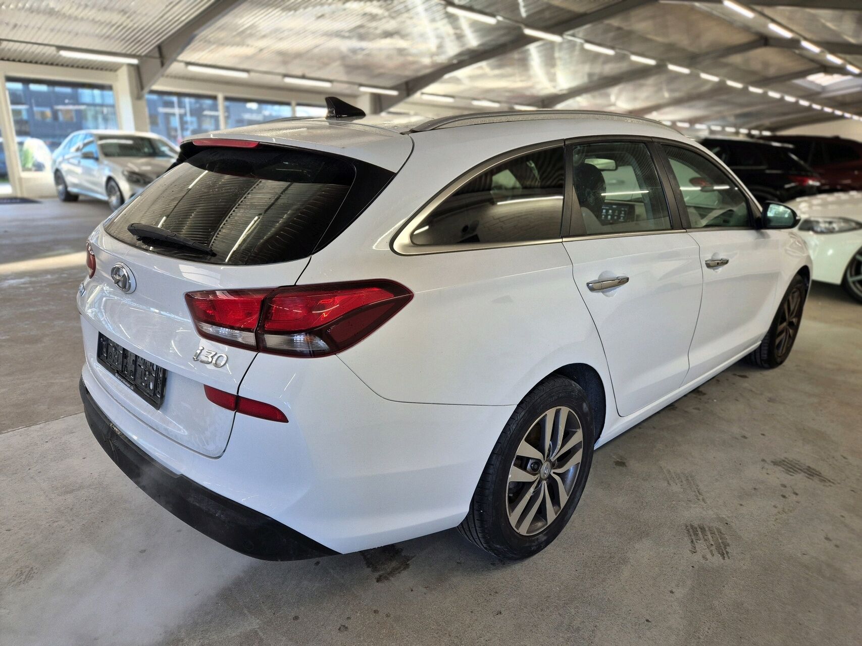 Billede af Hyundai i30 Cw 1,4 T-GDI Premium DCT 140HK Stc 7g Aut.