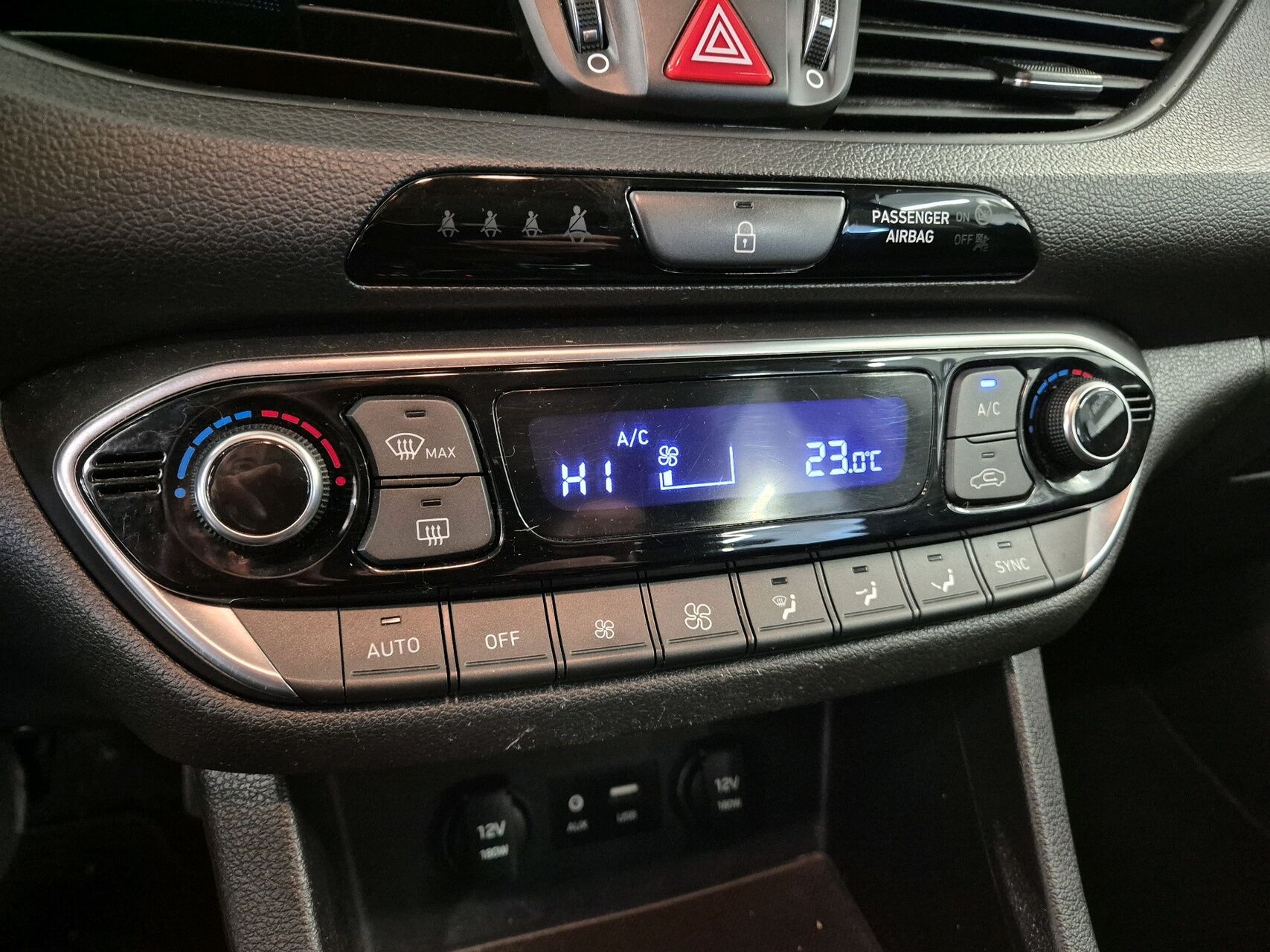 Billede af Hyundai i30 Cw 1,4 T-GDI Premium DCT 140HK Stc 7g Aut.