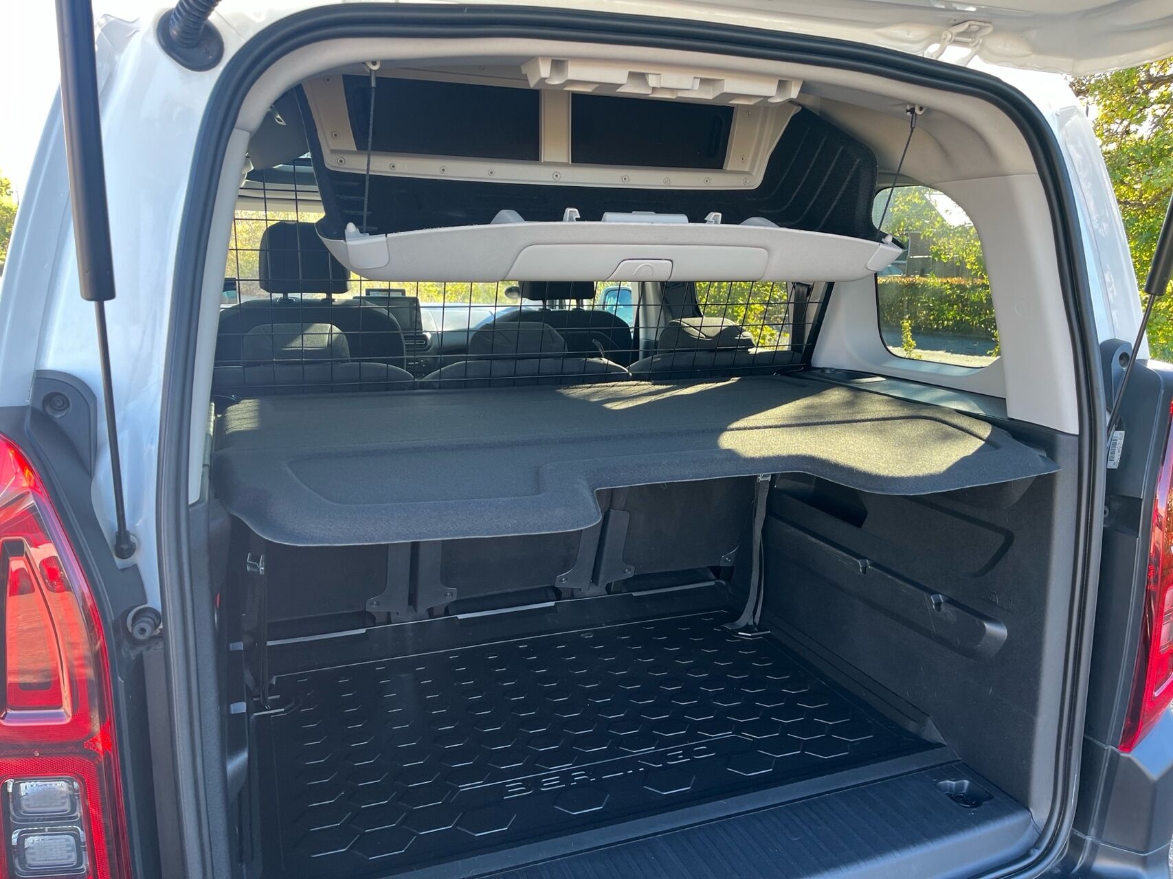 Billede af Citroën Berlingo 1,2 PureTech Skyline EAT8 130HK 8g Aut.