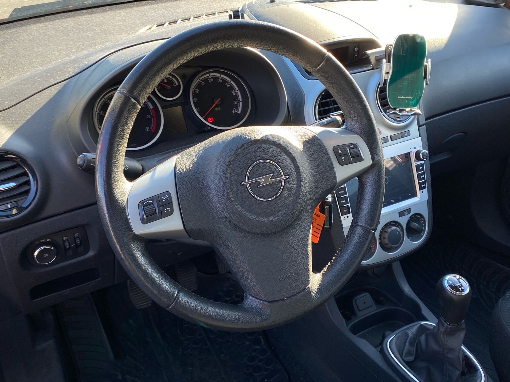 Billede af Opel Corsa 1,0 Twinport Enjoy 65HK 5d