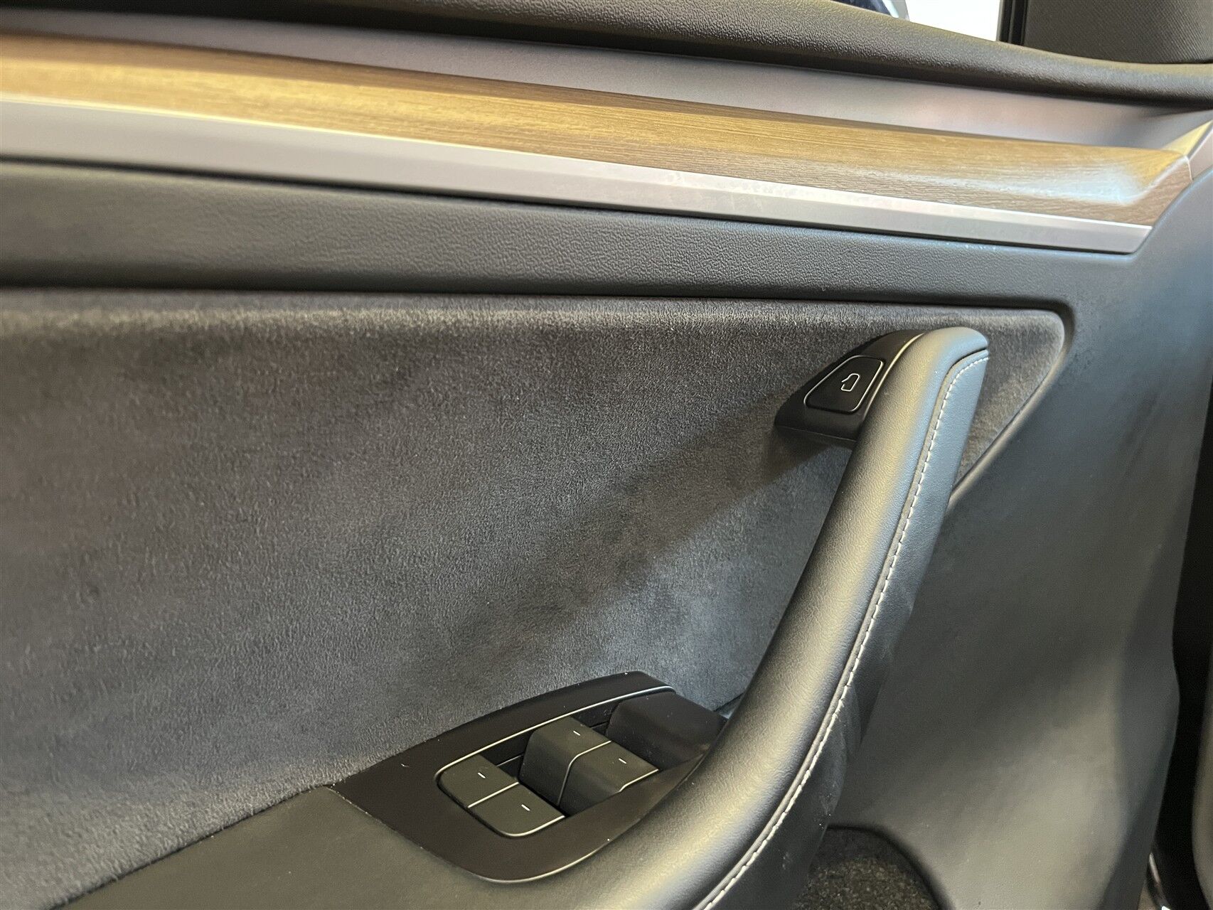Billede af Tesla Model Y EL RWD 299HK 5d Aut.