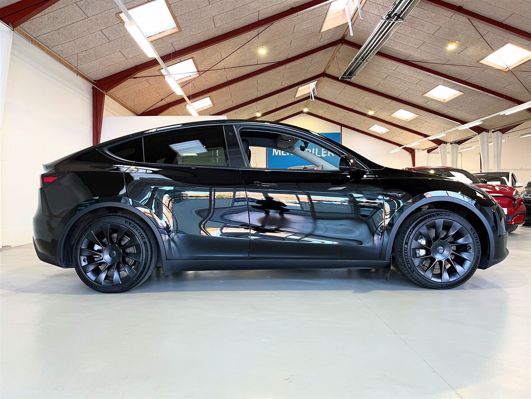 Billede af Tesla Model Y EL RWD 299HK 5d Aut.