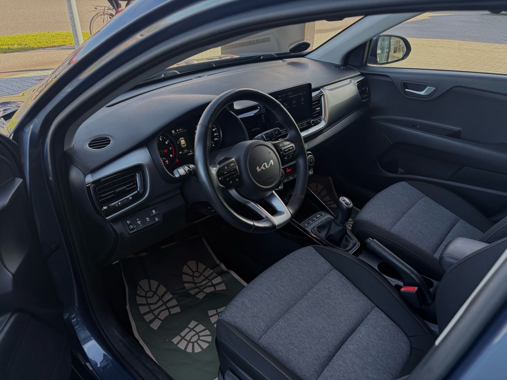 Billede af Kia Stonic 1,0 T-GDI  Mild hybrid Upgrade 100HK 5d 6g