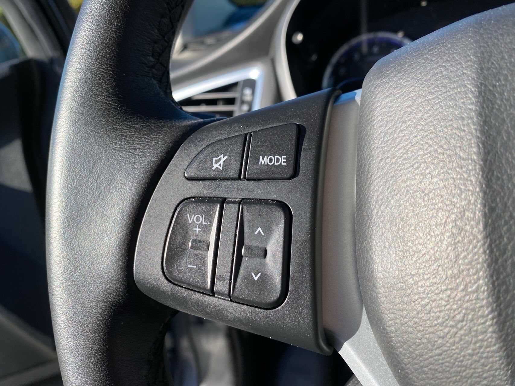 Billede af Suzuki S-Cross 1,0 Boosterjet Active KUP 112HK 5d 6g Aut.
