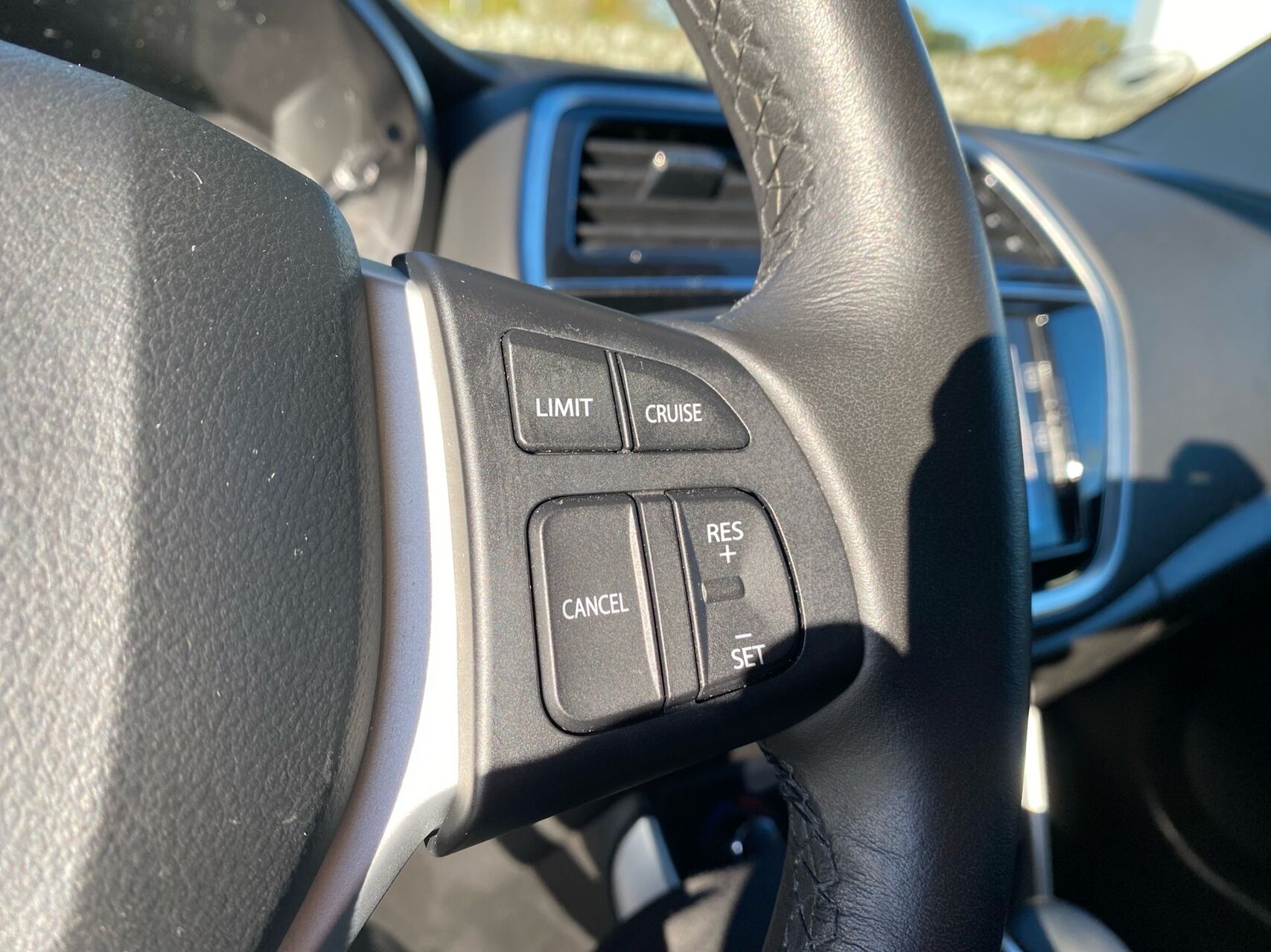 Billede af Suzuki S-Cross 1,0 Boosterjet Active KUP 112HK 5d 6g Aut.