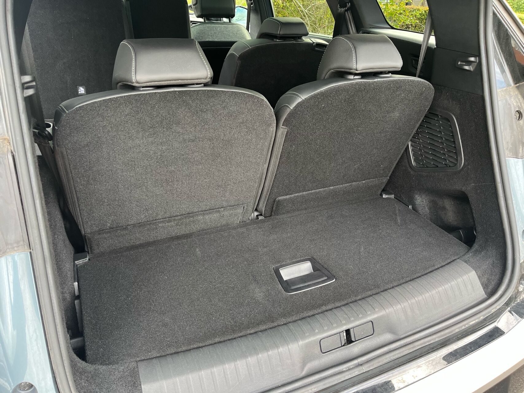 Billede af Peugeot e-5008 EL GT Pack 210HK 5d Aut.