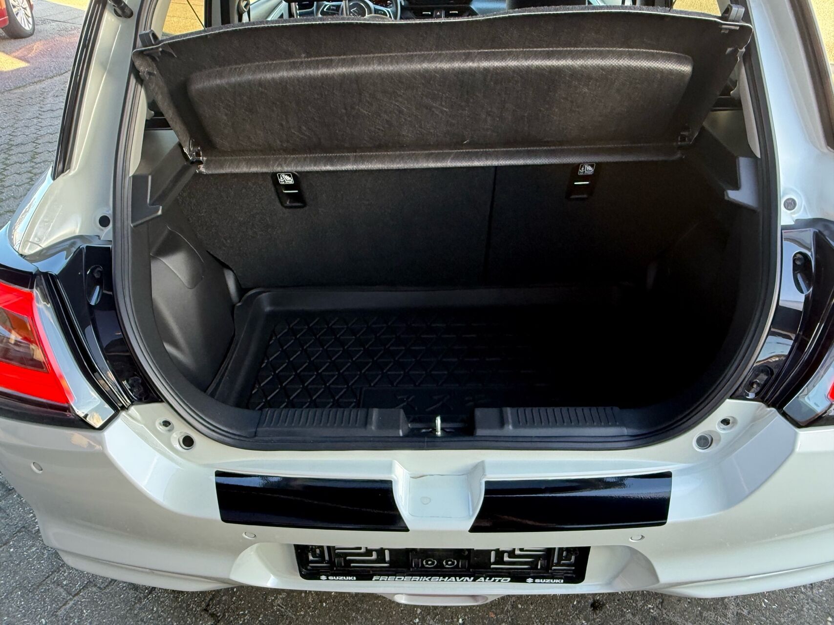 Billede af Suzuki Swift 1,2 Desire 82HK 5d