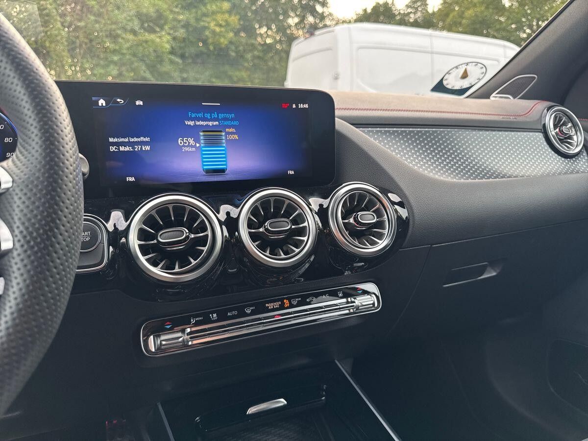Billede af Mercedes-Benz EQA 250+ EL AMG Premium 190HK 5d Aut.