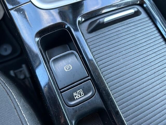 Billede af Kia Ceed SW 1,6 GDI PHEV  Plugin-hybrid Prestige DCT 141HK Stc 6g Aut.