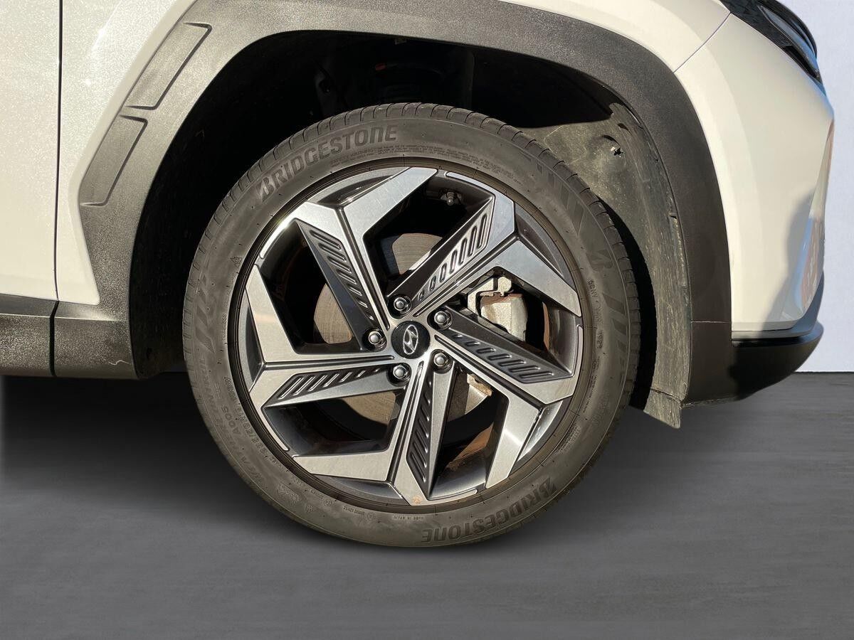 Billede af Hyundai Tucson 1,6 T-GDI  Plugin-hybrid Essential 4WD 265HK 5d 6g Aut.