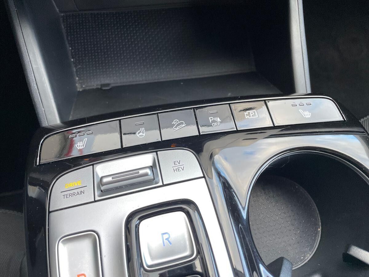 Billede af Hyundai Tucson 1,6 T-GDI  Plugin-hybrid Essential 4WD 265HK 5d 6g Aut.