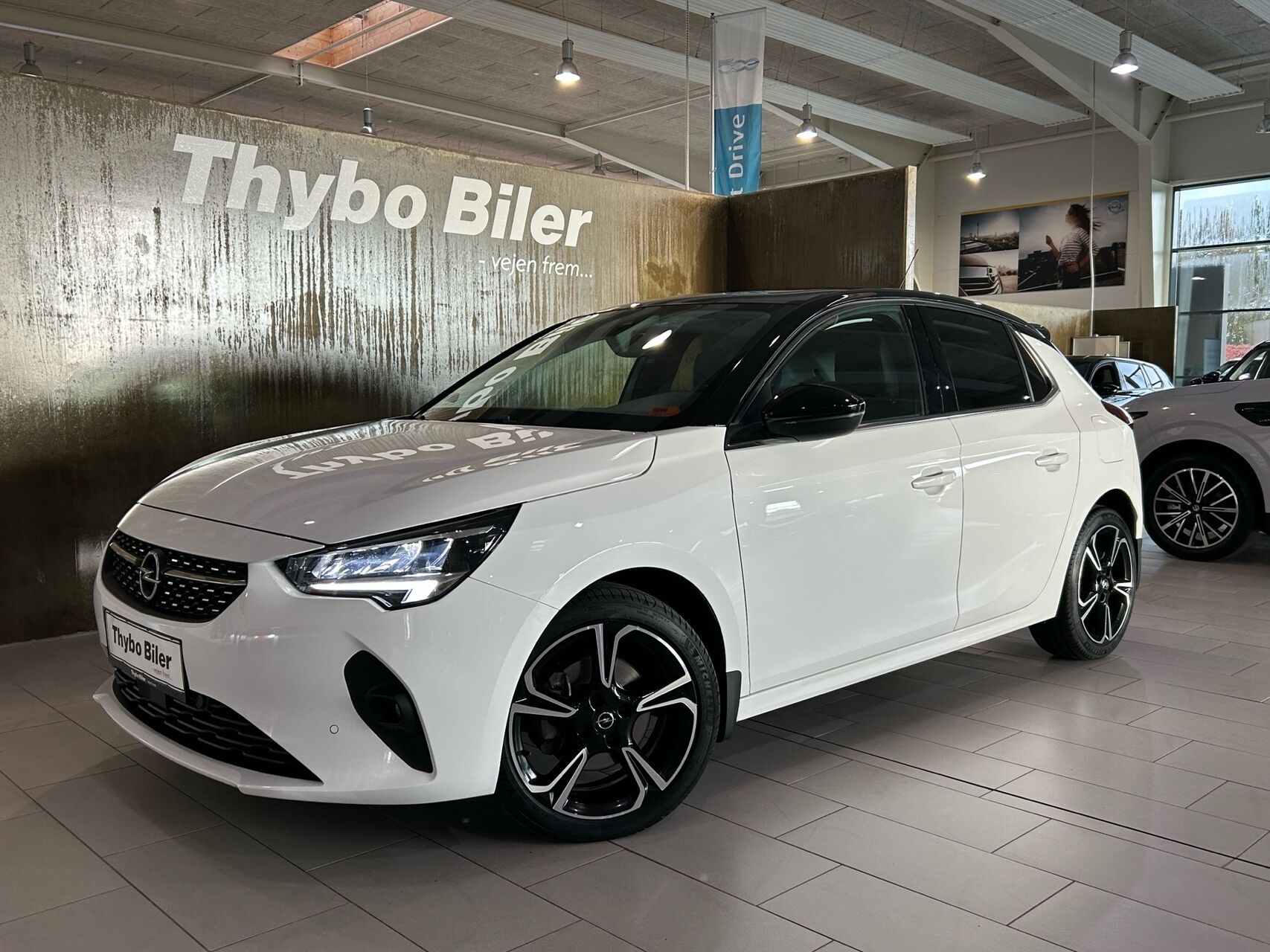 Billede af Opel Corsa 1,2 PureTech Sport EAT8 100HK 5d 8g Aut.