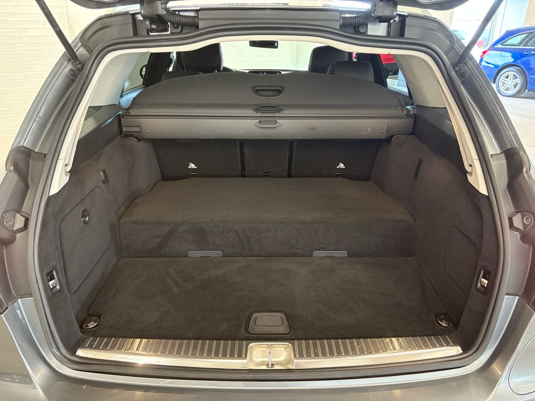 Billede af Mercedes-Benz C300 de T 2,0 CDI  Plugin-hybrid Avantgarde 9G-Tronic 306HK Stc Aut.