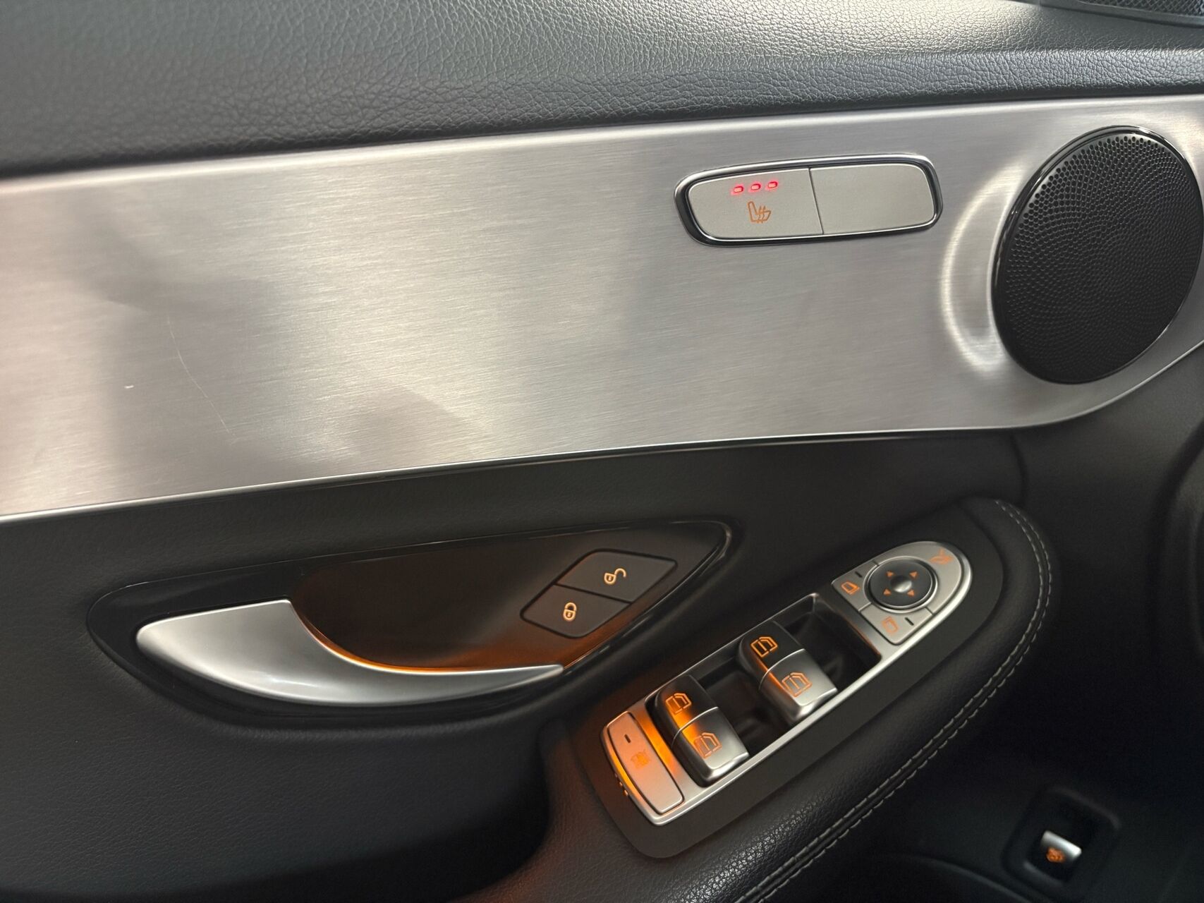 Billede af Mercedes-Benz C300 de T 2,0 CDI  Plugin-hybrid Avantgarde 9G-Tronic 306HK Stc Aut.