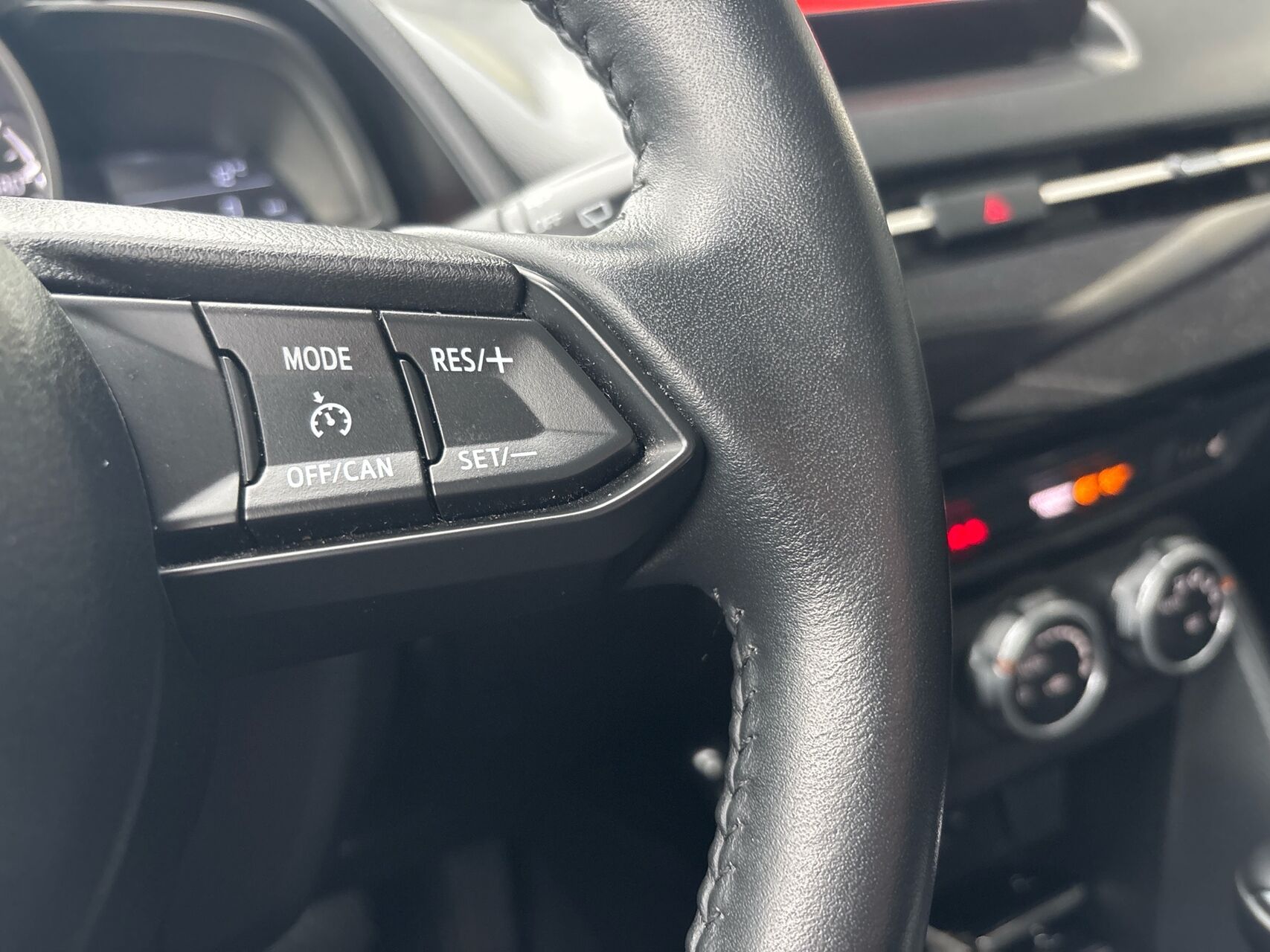 Billede af Mazda 2 1,5 Skyactiv-G Centre-Line 90HK 5d 6g Aut.