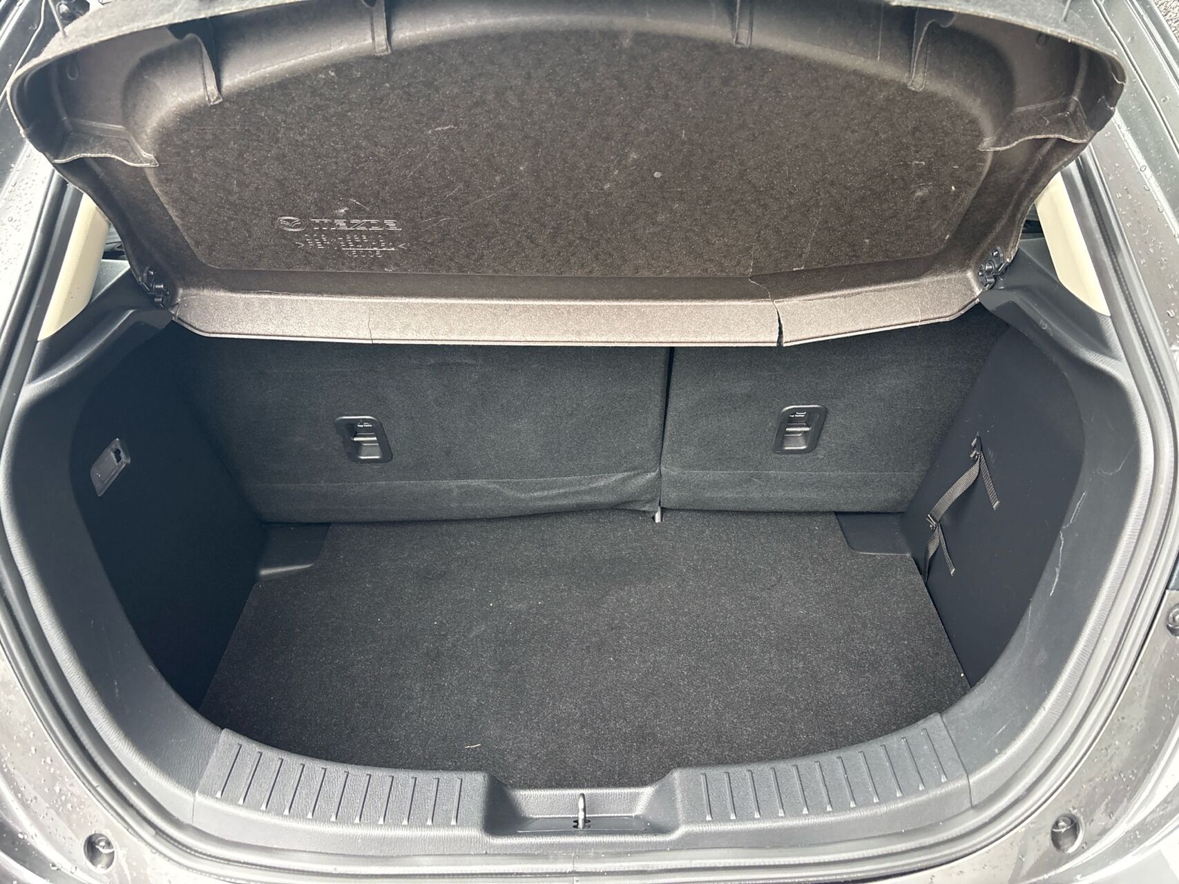 Billede af Mazda 2 1,5 Skyactiv-G Centre-Line 90HK 5d 6g Aut.