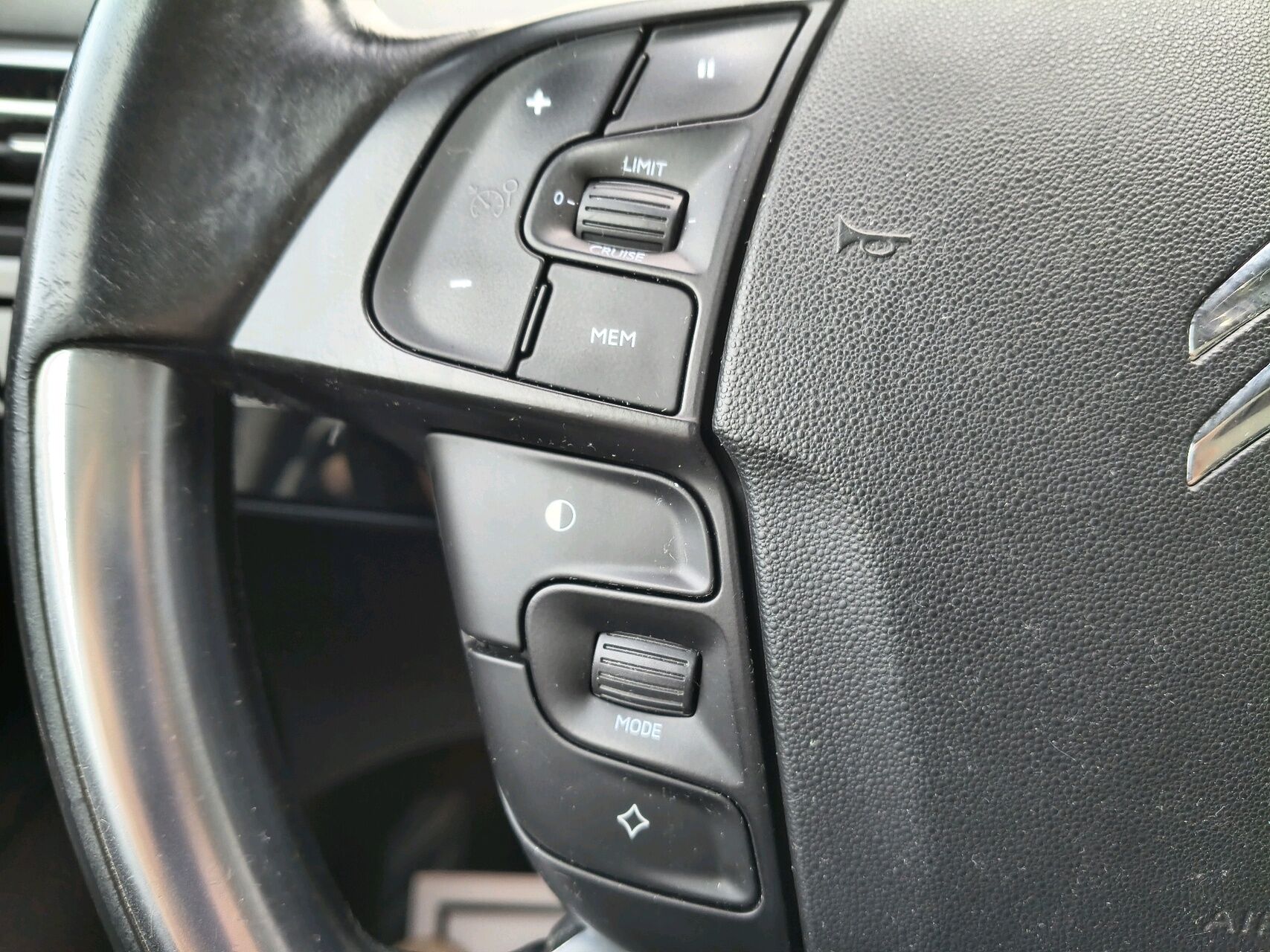 Billede af Citroën Grand C4 Picasso 1,6 e-HDi Intensive ETG6 115HK 6g Aut.