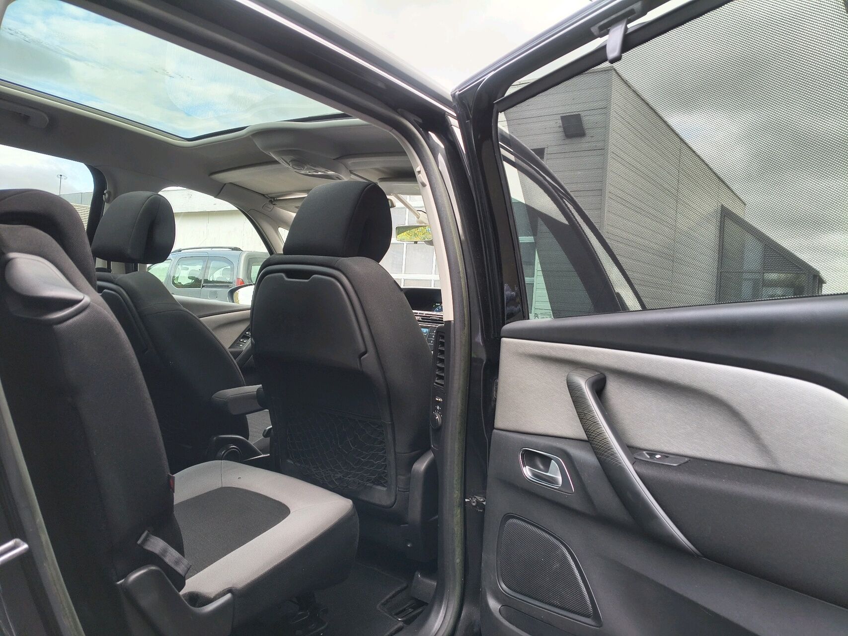 Billede af Citroën Grand C4 Picasso 1,6 e-HDi Intensive ETG6 115HK 6g Aut.