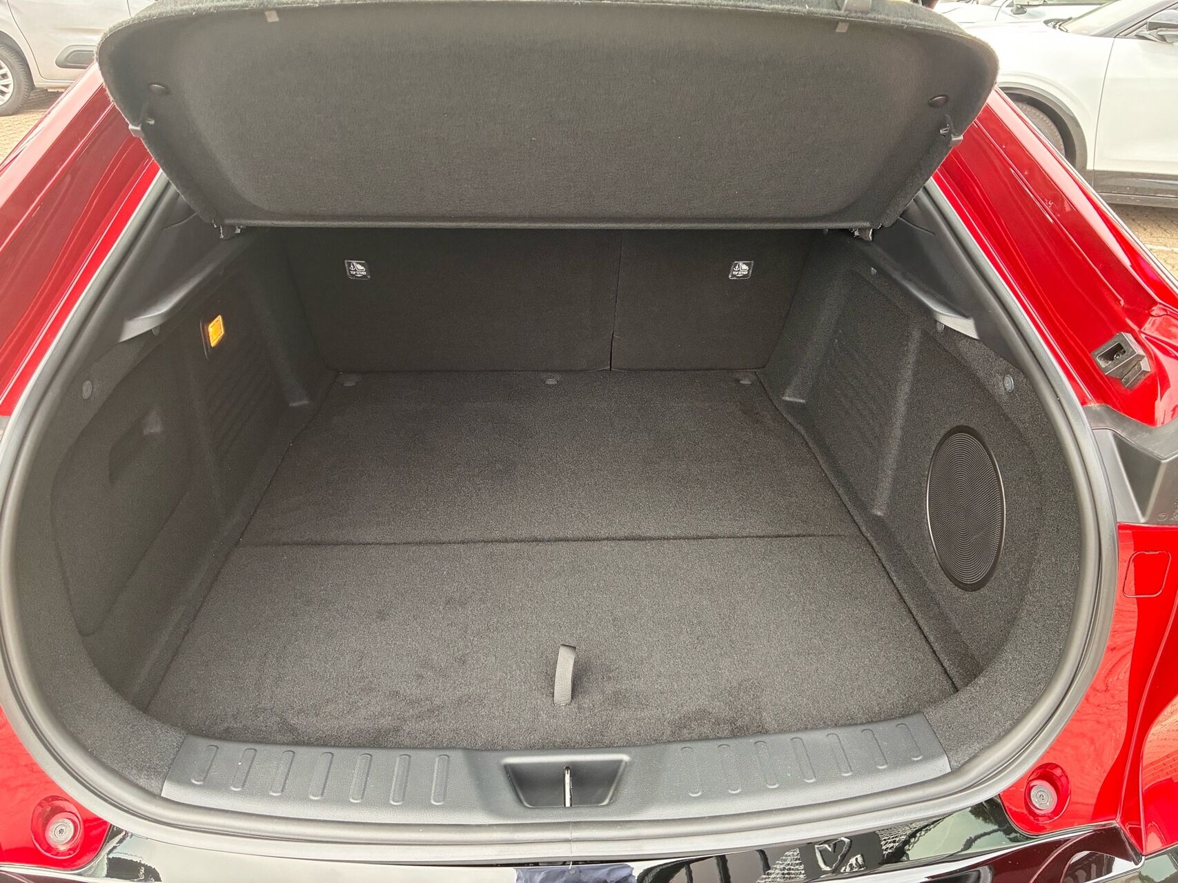 Billede af Mazda 6e EL Takumi Plus 245HK 5d Aut.