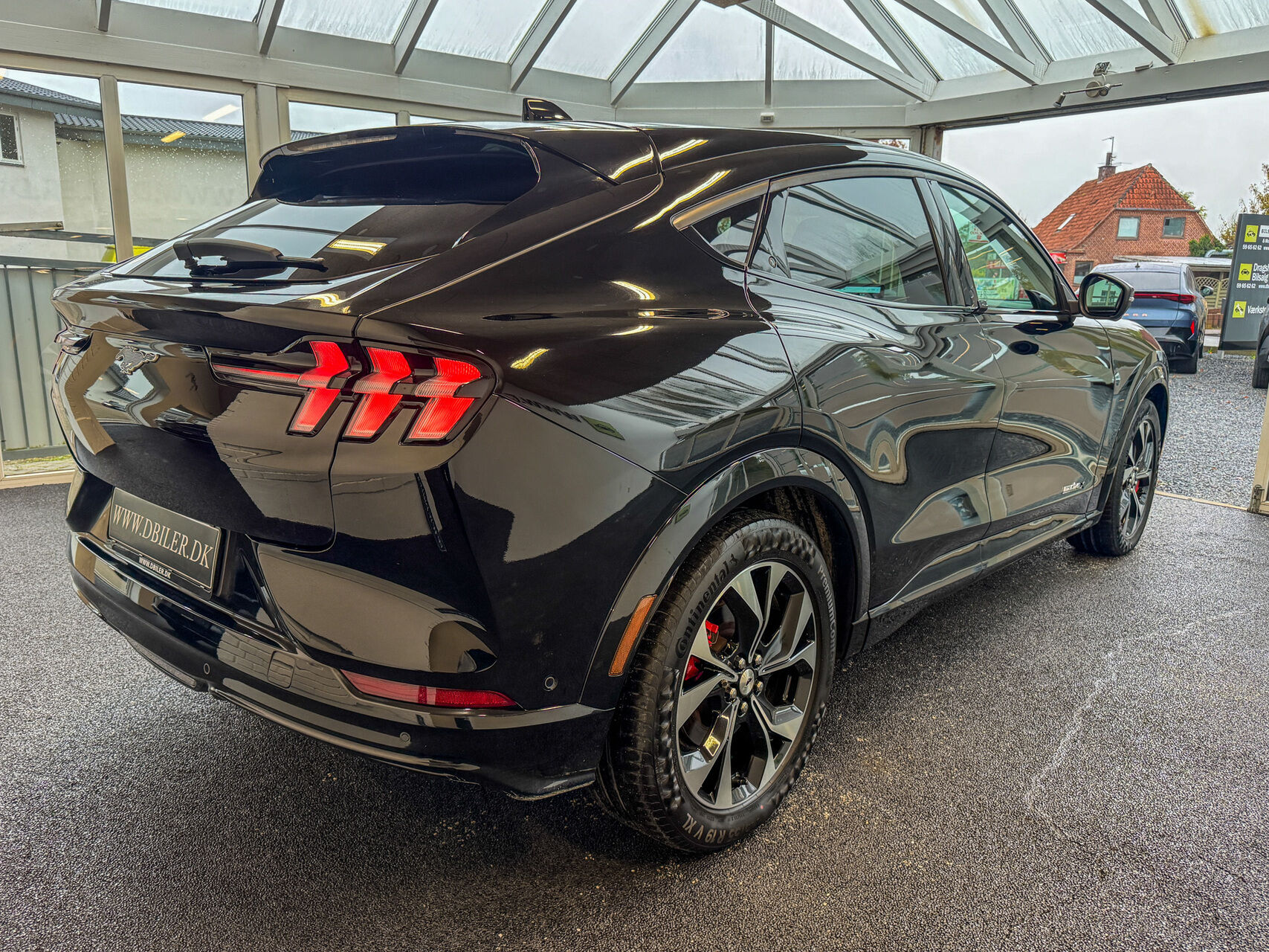 Billede af Ford Mustang Mach-E EL UR Premium 294HK 5d Aut.