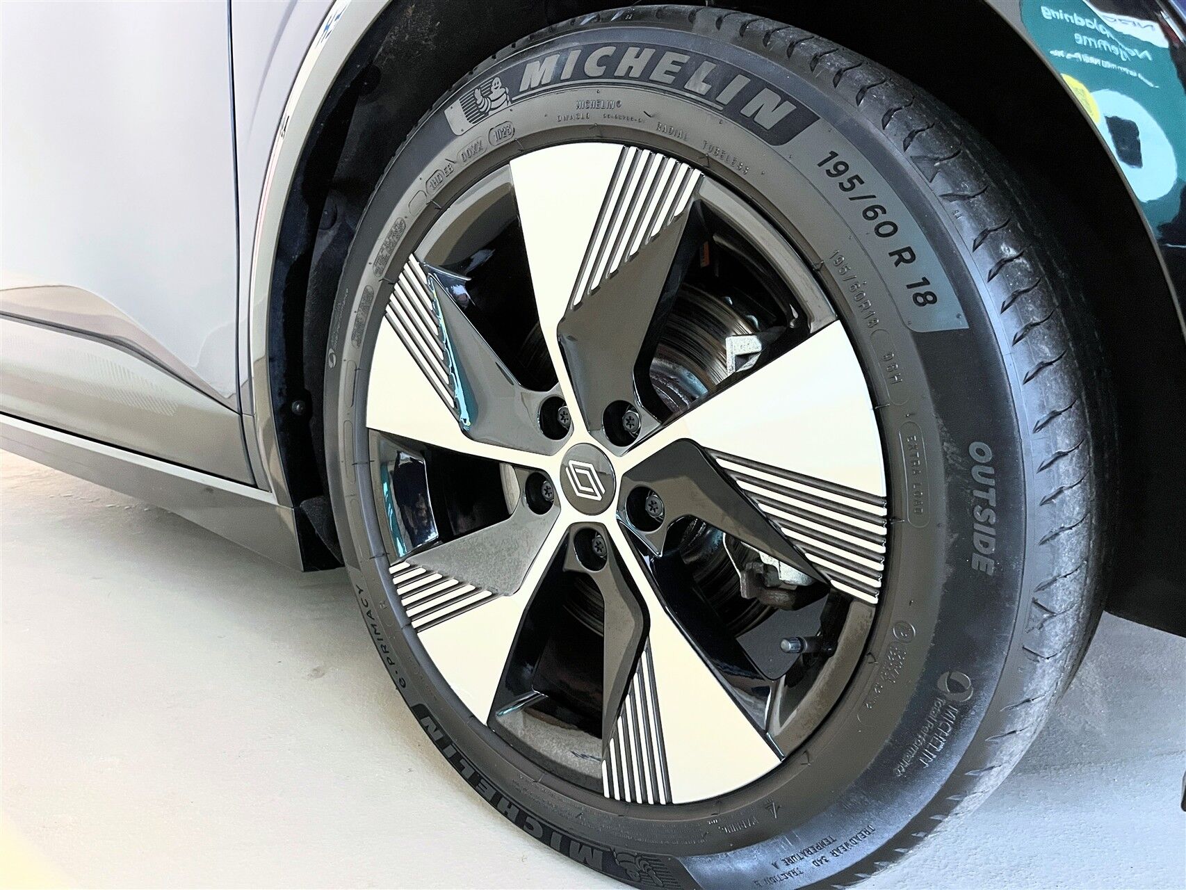 Billede af Renault Mégane E-TECH Equilibre 220HK 5d Aut.
