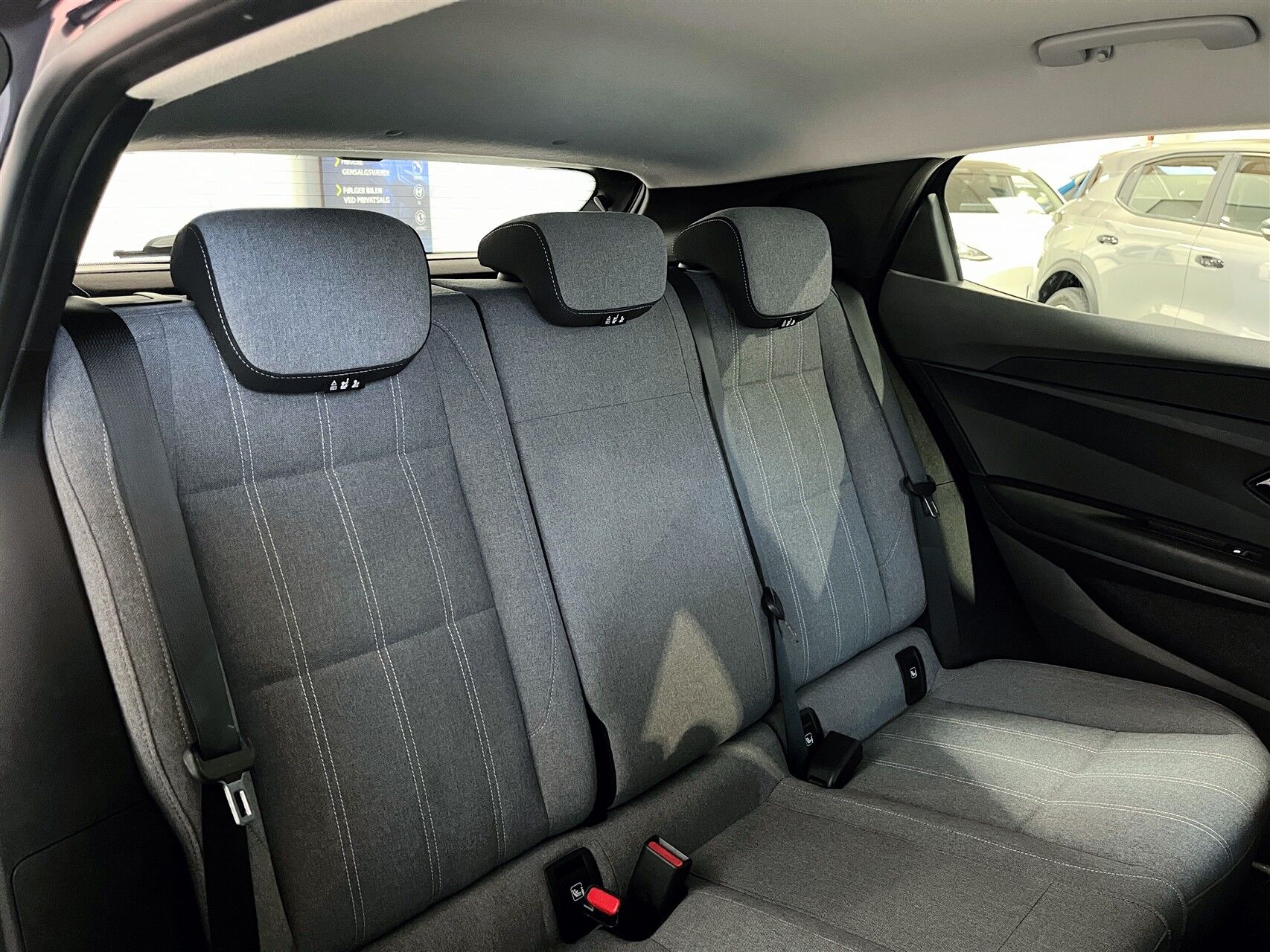Billede af Renault Mégane E-TECH Equilibre 220HK 5d Aut.