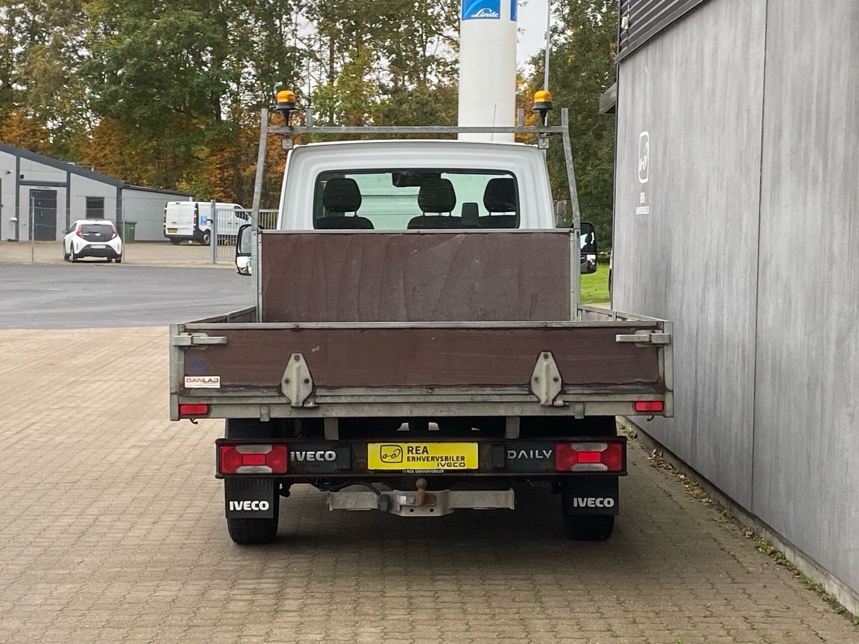 Billede af Iveco Daily 35S18 4100mm 3,0 D 180HK Ladv./Chas. 8g Aut.
