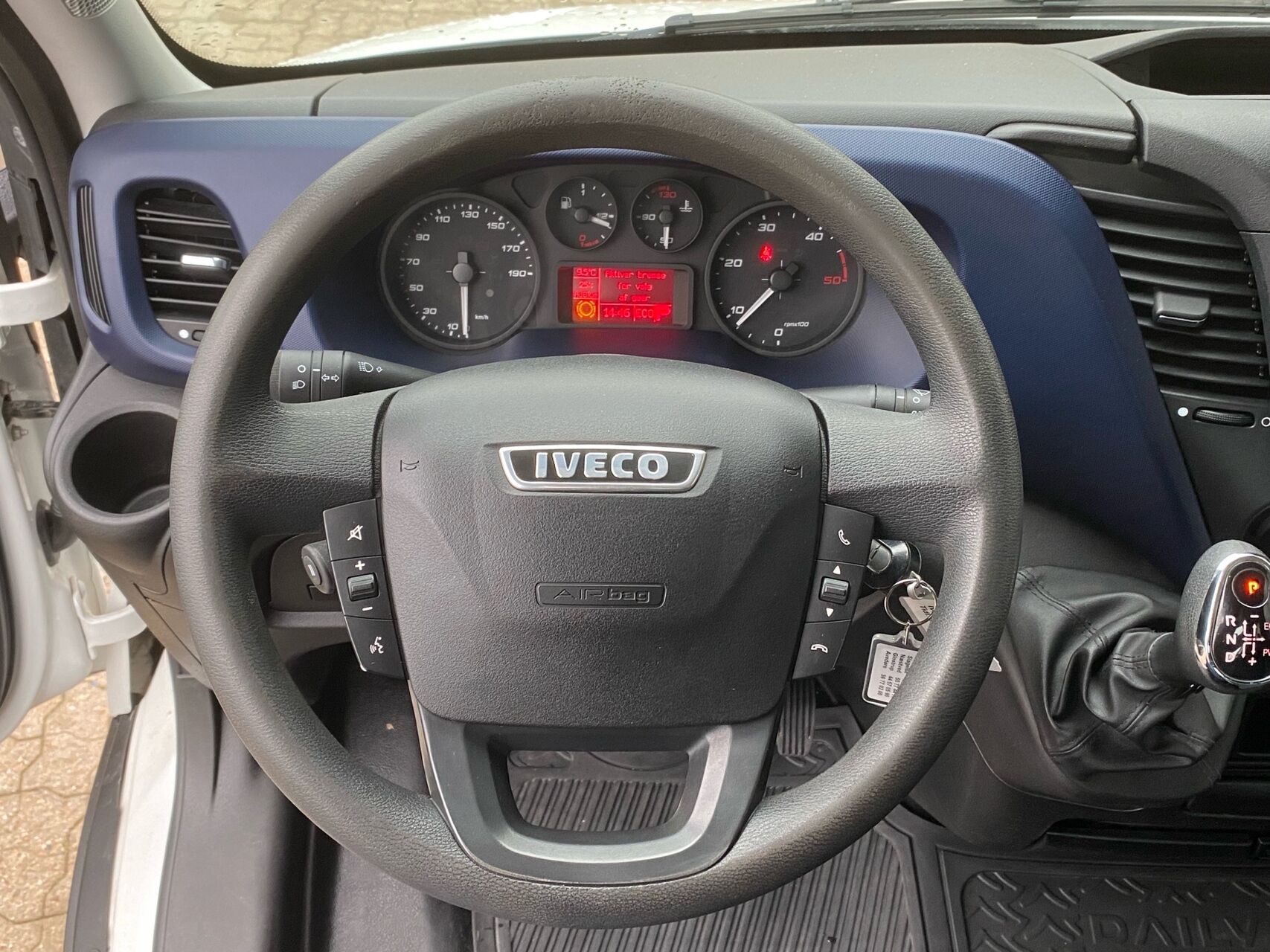 Billede af Iveco Daily 35S18 4100mm 3,0 D 180HK Ladv./Chas. 8g Aut.
