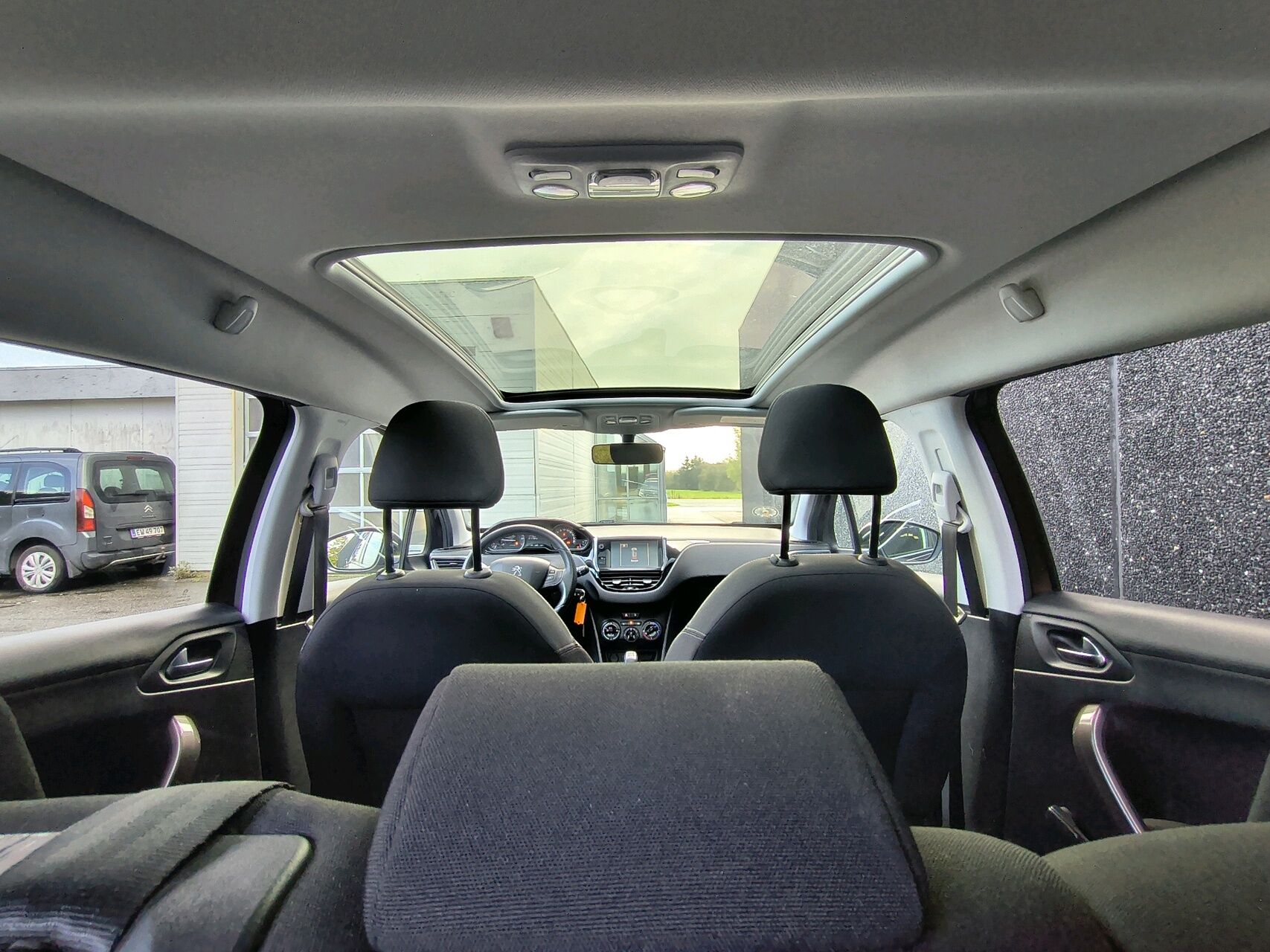 Billede af Peugeot 2008 1,2 VTi Active Sky 82HK