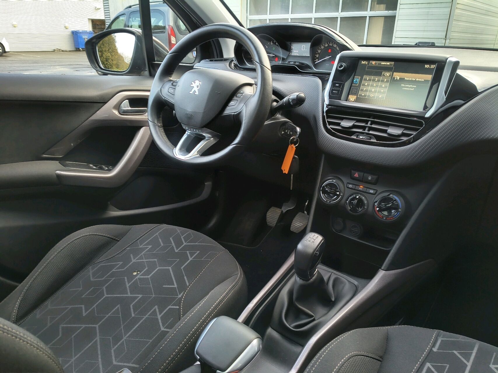 Billede af Peugeot 2008 1,2 VTi Active Sky 82HK